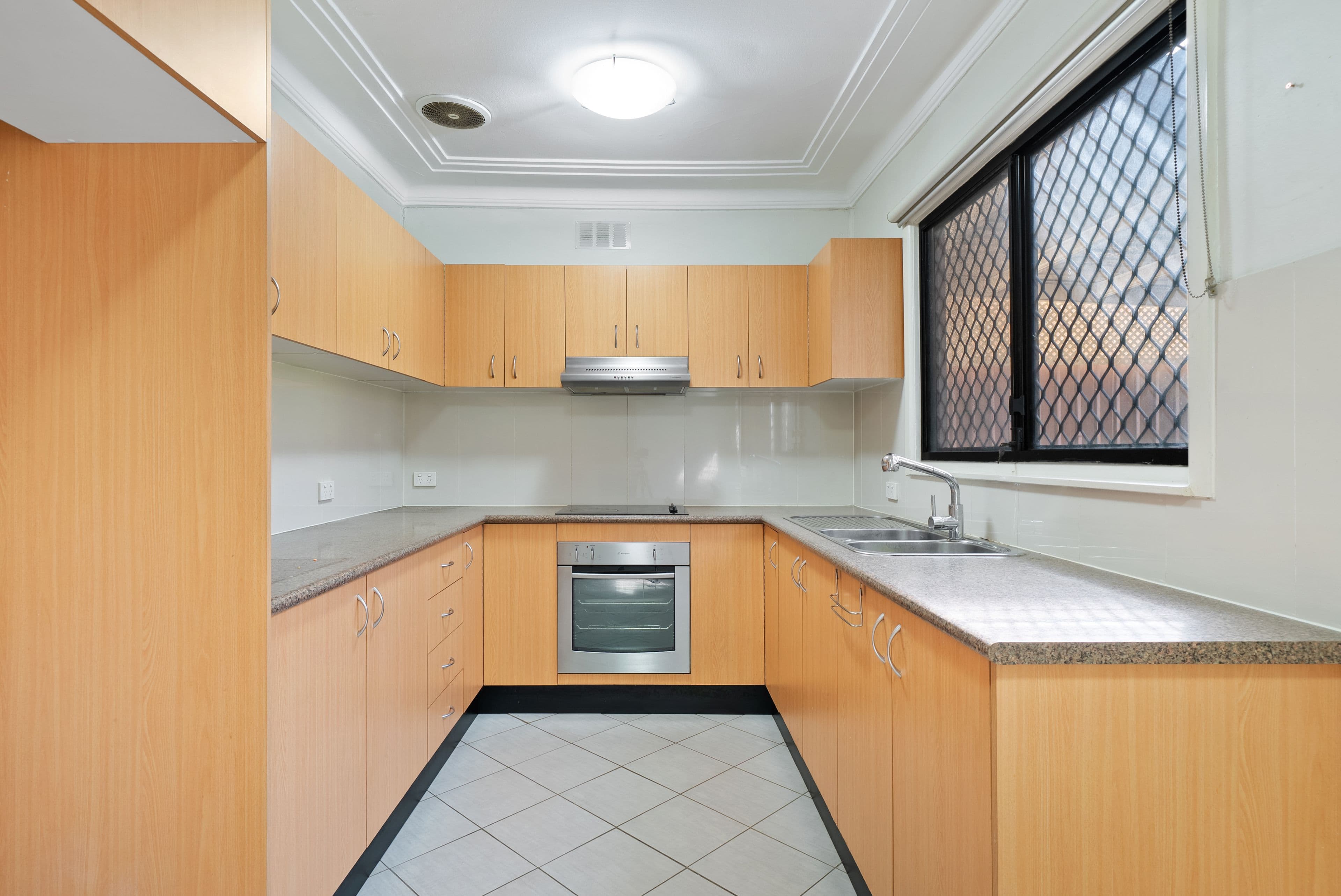 19 Greenacre Road, Greenacre NSW 2190, Greenacre - Thumbnail 3