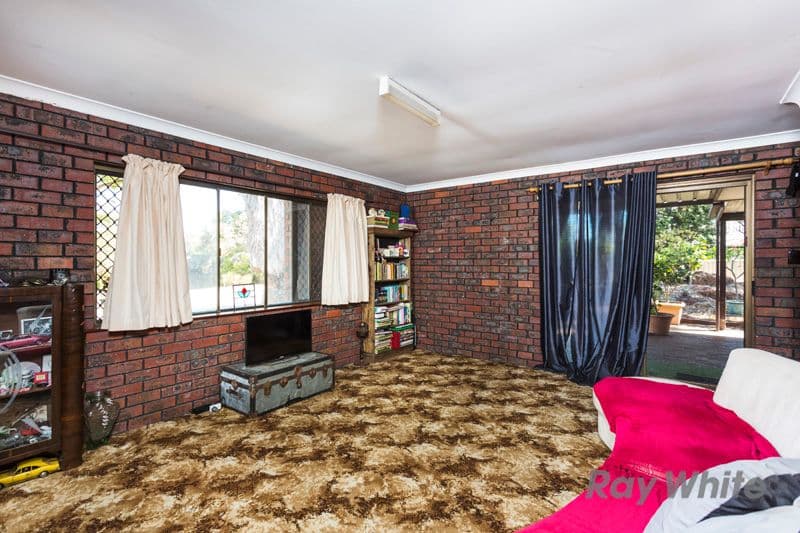 1 Gillett Drive, Kardinya WA 6163, Kardinya - Thumbnail 5