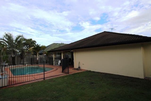 8 Albatross Court, Banksia Beach QLD 4507, Banksia Beach - Thumbnail 2