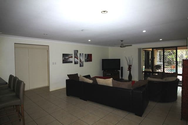 8 Albatross Court, Banksia Beach QLD 4507, Banksia Beach - Thumbnail 4