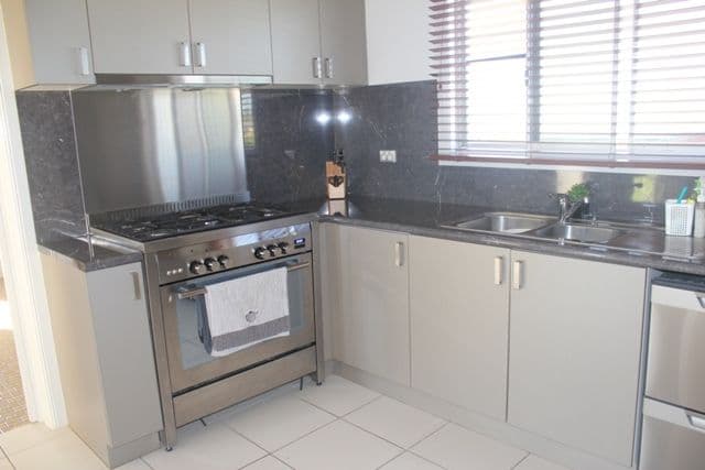 31 Halifax Road, Ingham QLD 4850, Ingham - Thumbnail 4