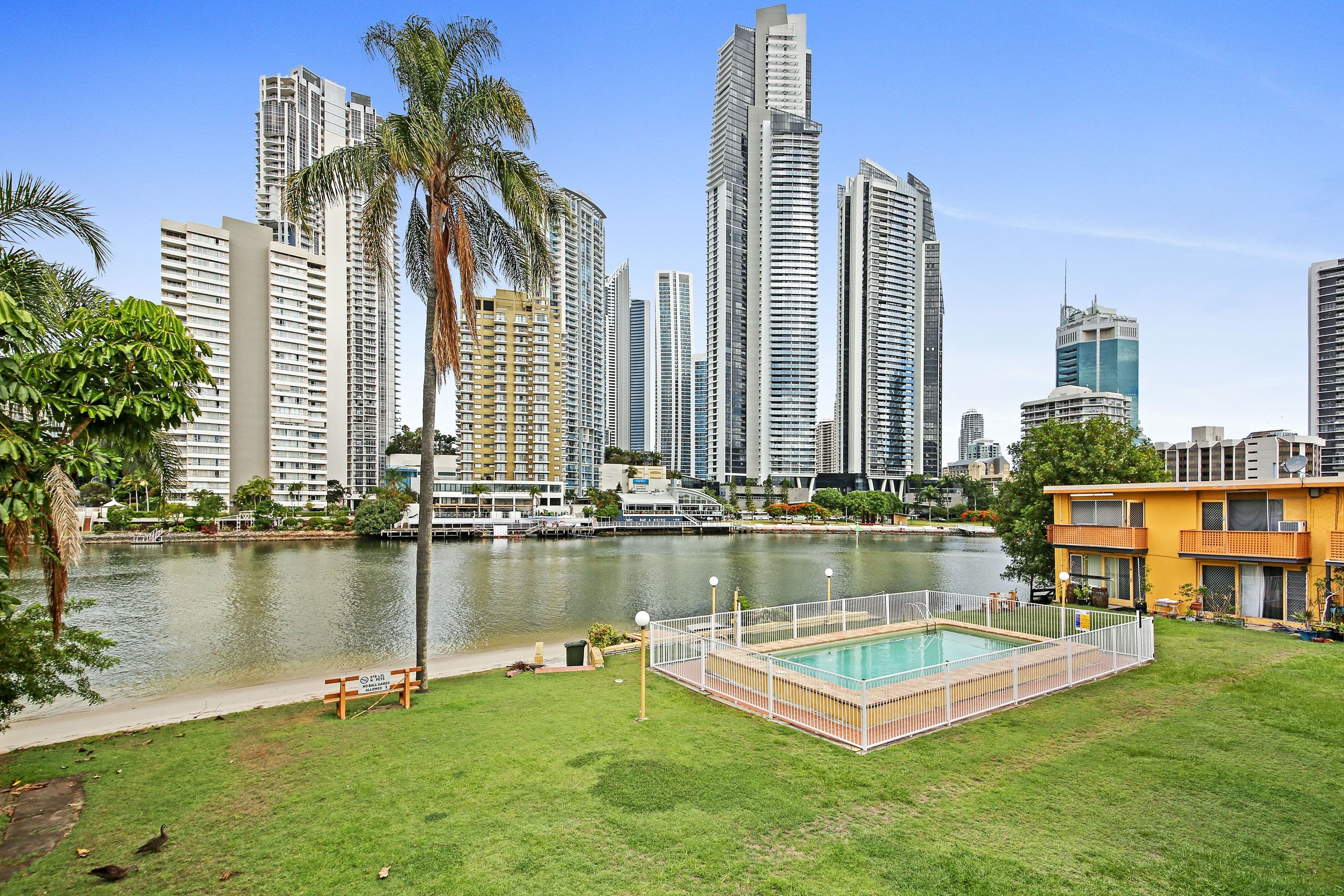 29 Tarcoola Crescent, Chevron Island QLD 4217, Chevron Island - Thumbnail 2