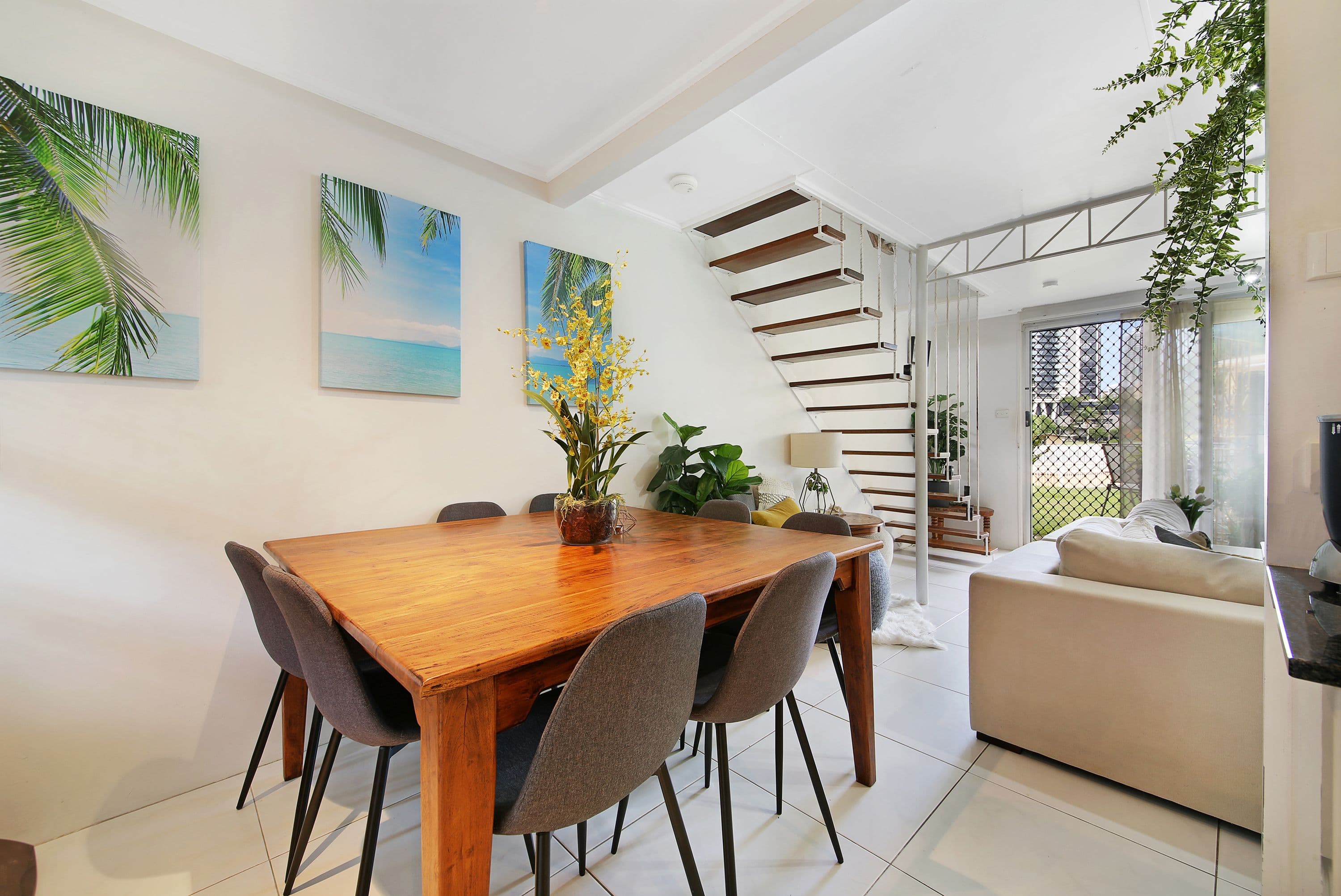 29 Tarcoola Crescent, Chevron Island QLD 4217, Chevron Island - Thumbnail 4