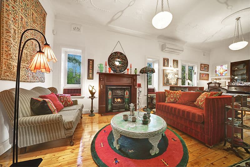 6 Oaklands Avenue, Summer Hill - Thumbnail 2
