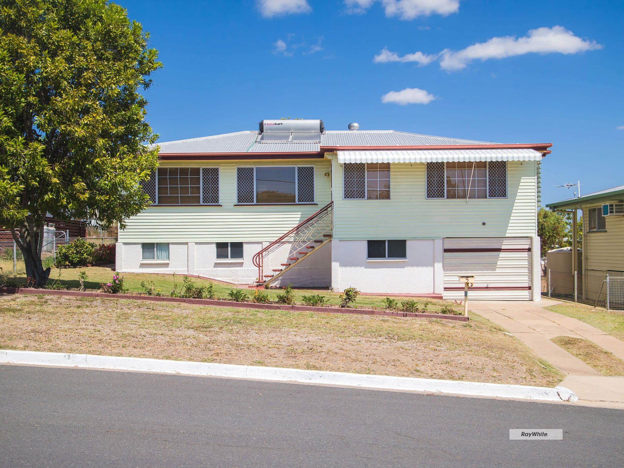 5 Wambool Street, West Rockhampton QLD 4700, West Rockhampton - Thumbnail 2