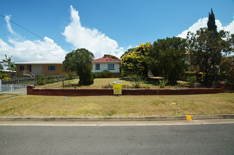 32 Echlin Street, Labrador QLD 4215, Labrador - Thumbnail 2