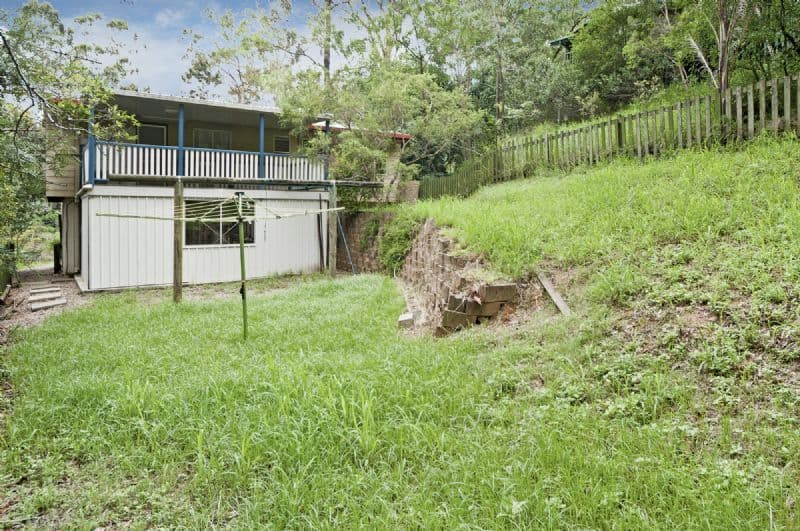 27  Warwick Court, BELLBIRD PARK QLD 4300, Bellbird Park - Thumbnail 5