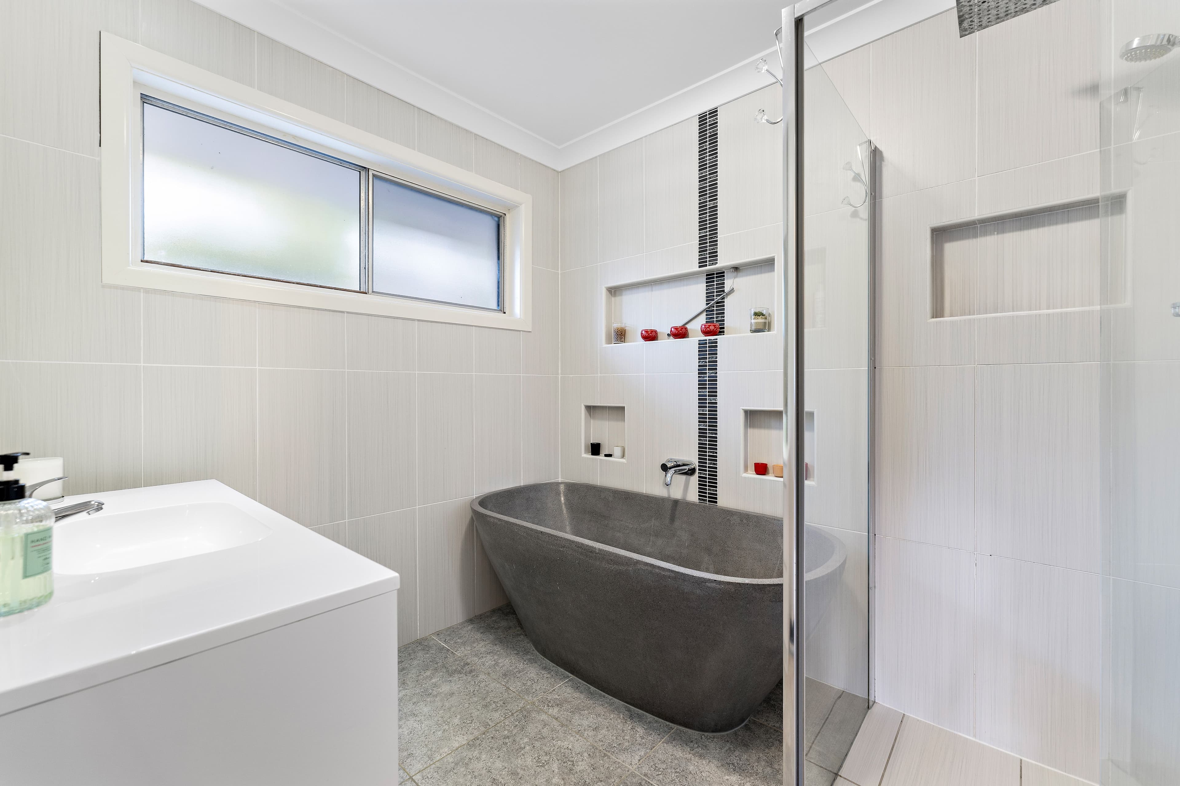 6 Nevern Street, Macgregor QLD 4109, Macgregor - Thumbnail 4