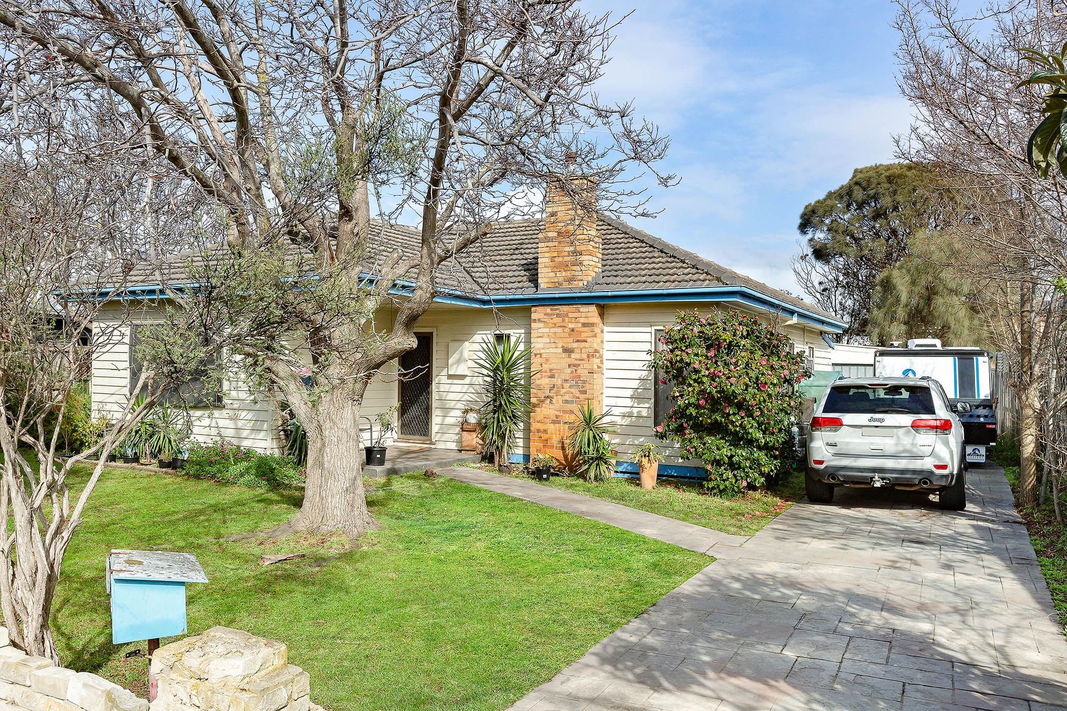 2 Monaco Avenue, Bonbeach VIC 3196, Bonbeach - Thumbnail 2