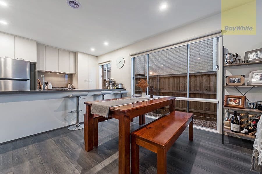 25 Lavinia Street, Greenvale VIC 3059, Greenvale - Thumbnail 4