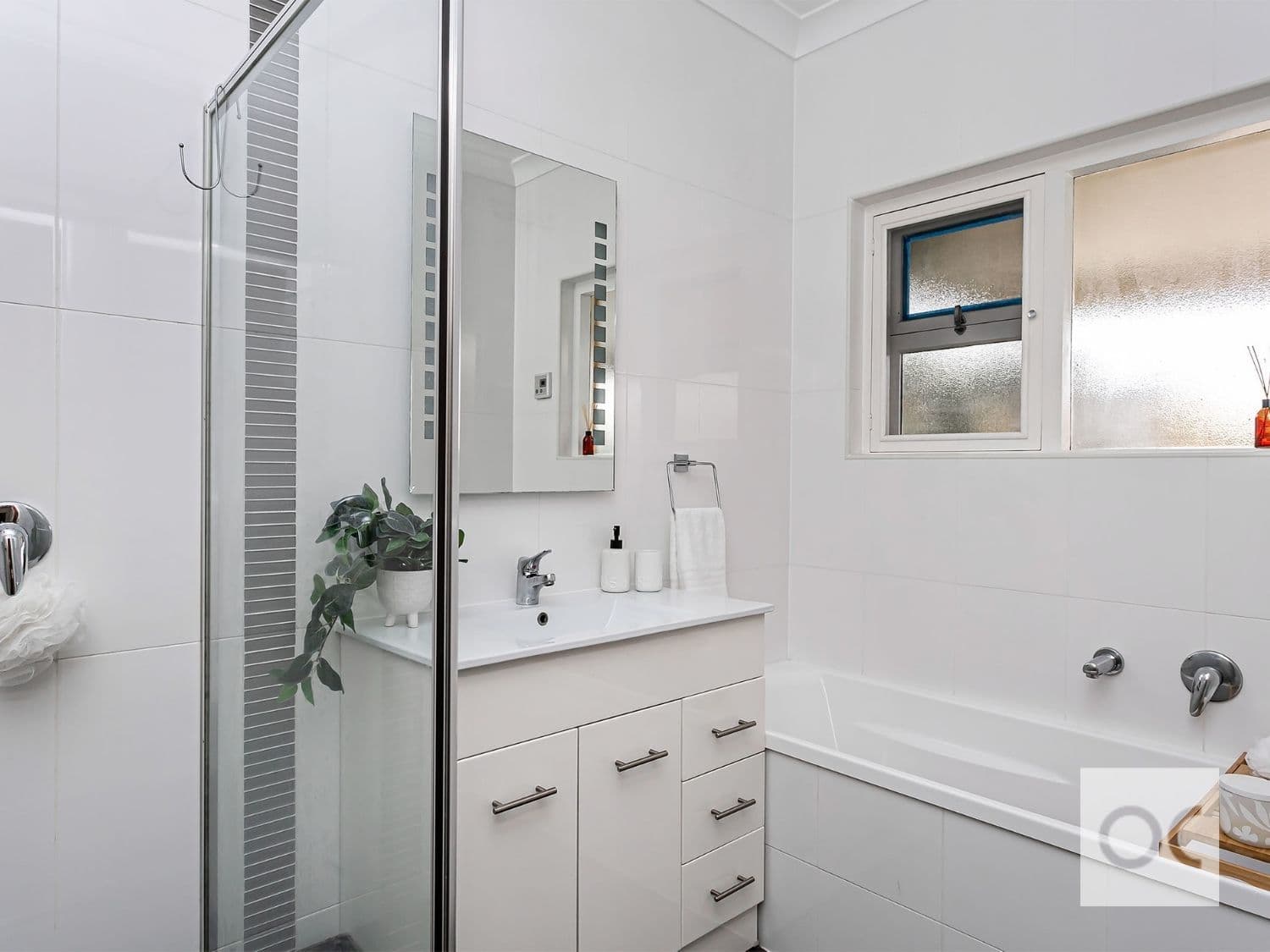 41 Lamorna Terrace, Largs North - Thumbnail 8