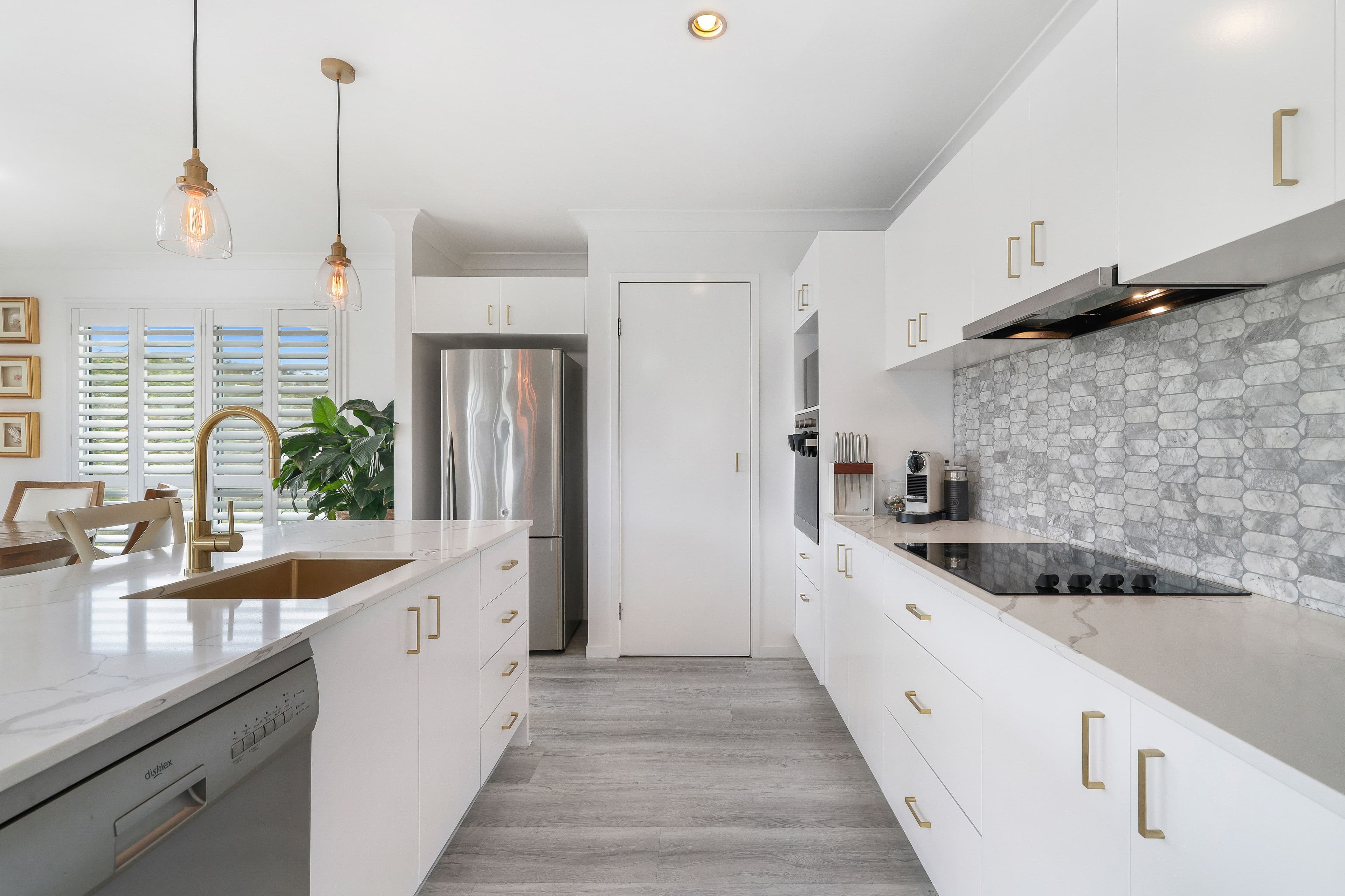 4 Chesterton Street, Pacific Pines QLD 4211, Pacific Pines - Thumbnail 5