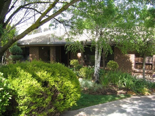 9 Essex Street, BURRA SA 5417, Burra - Image 1