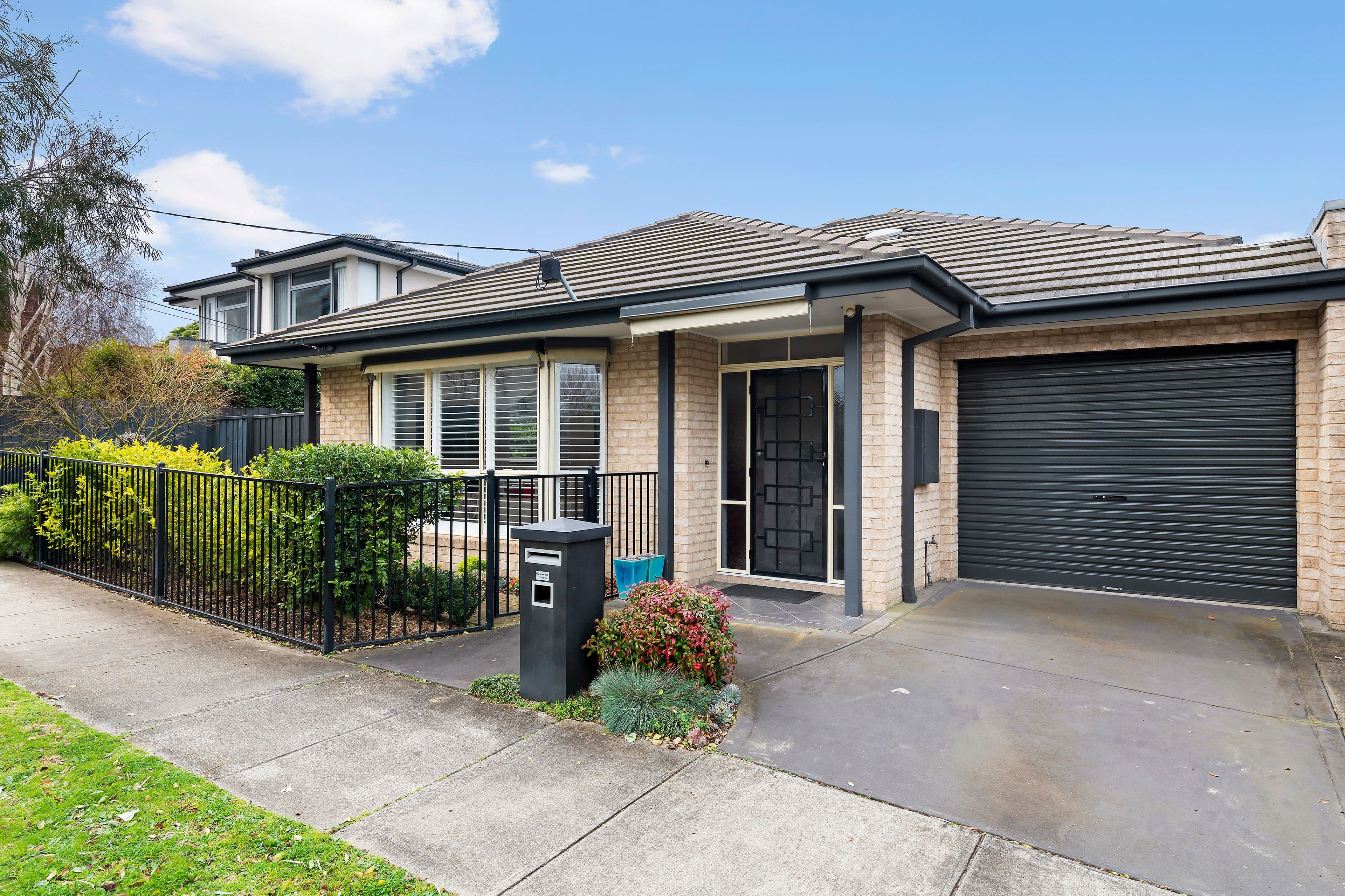 35 Abbin Avenue, Bentleigh East VIC 3165, Bentleigh East - Image 1