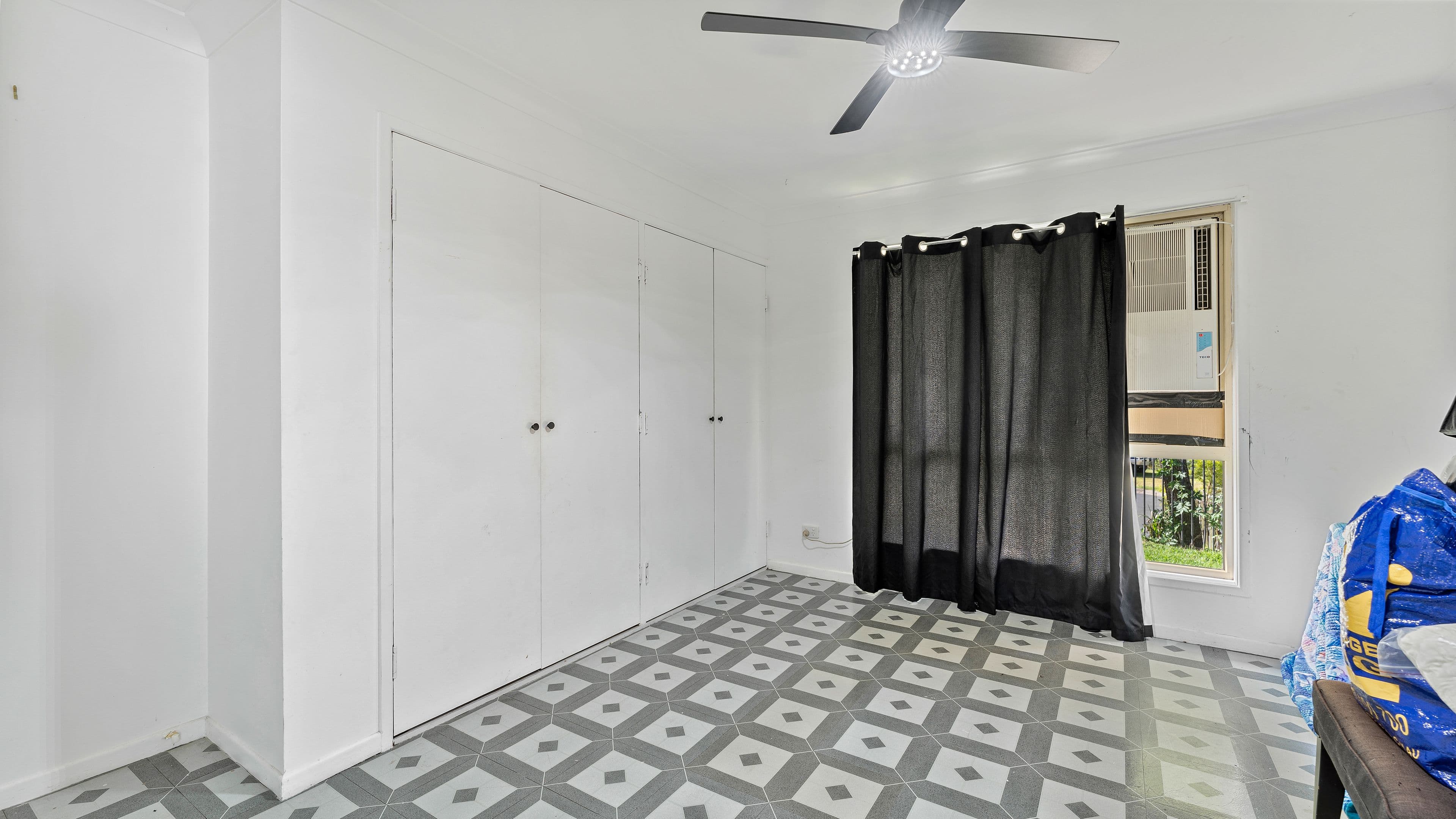 11 Rochelle Court, Edens Landing QLD 4207, Edens Landing - Thumbnail 5