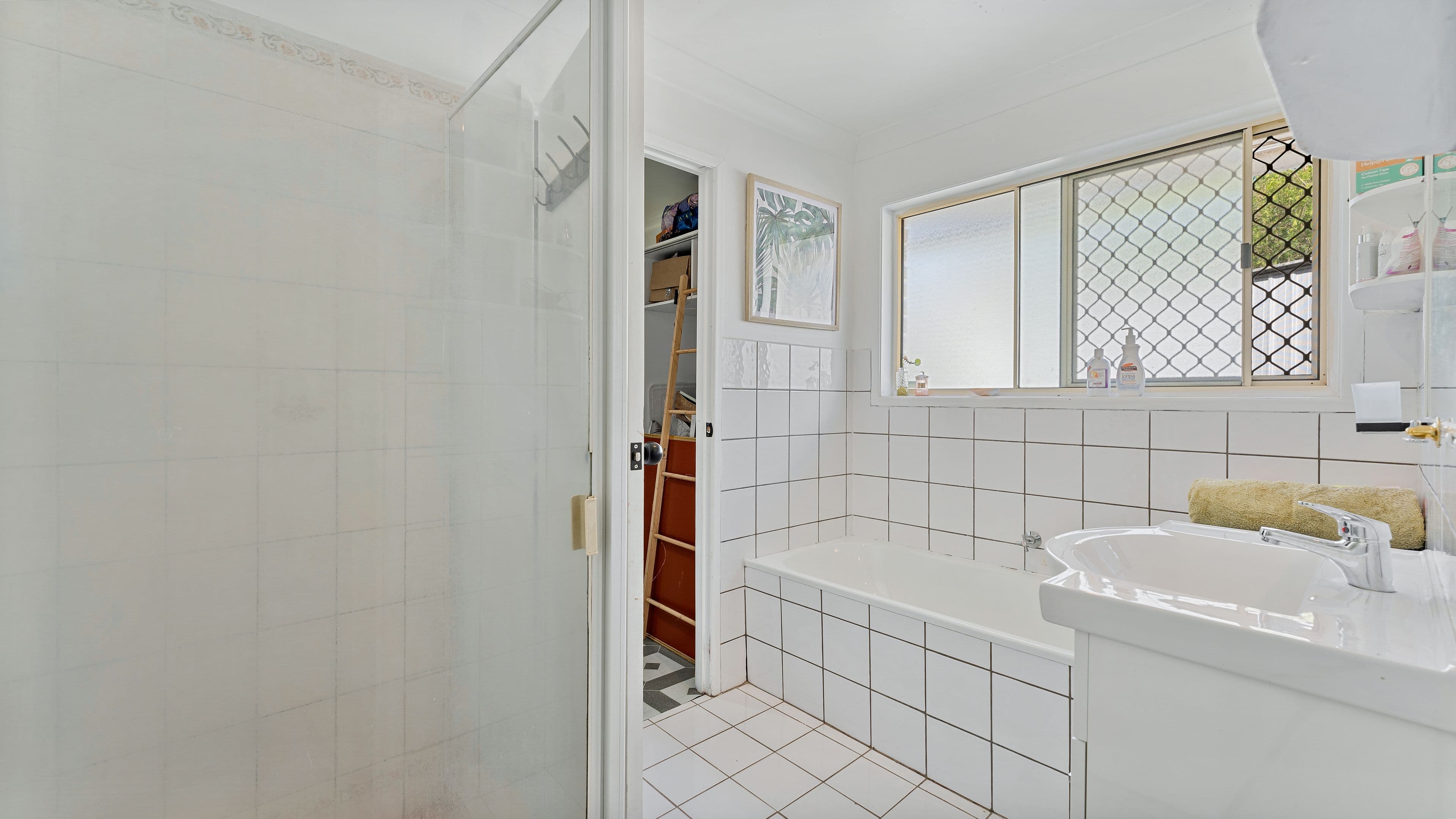 11 Rochelle Court, Edens Landing QLD 4207, Edens Landing - Thumbnail 6