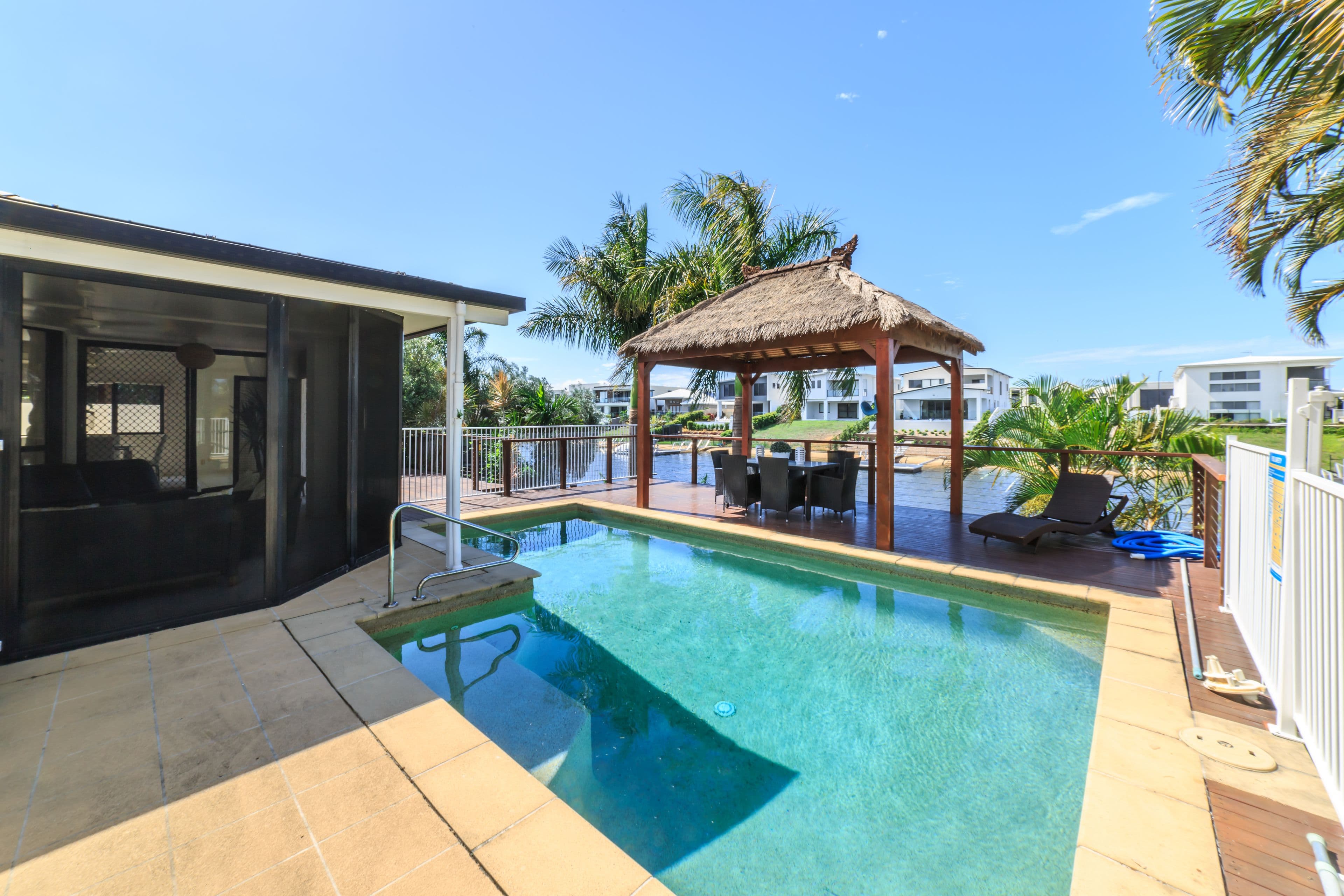 17 Cessnock Close, Mermaid Waters QLD 4218, Mermaid Waters - Thumbnail 3