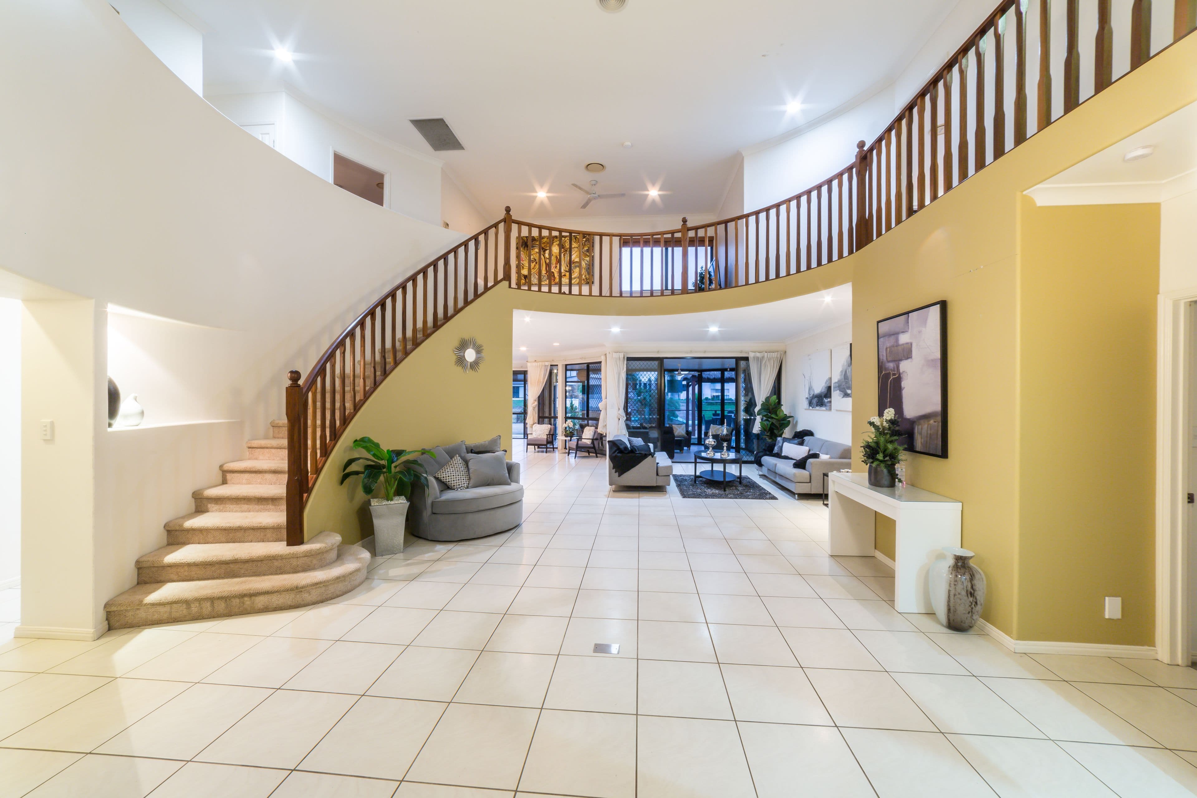 17 Cessnock Close, Mermaid Waters QLD 4218, Mermaid Waters - Thumbnail 4