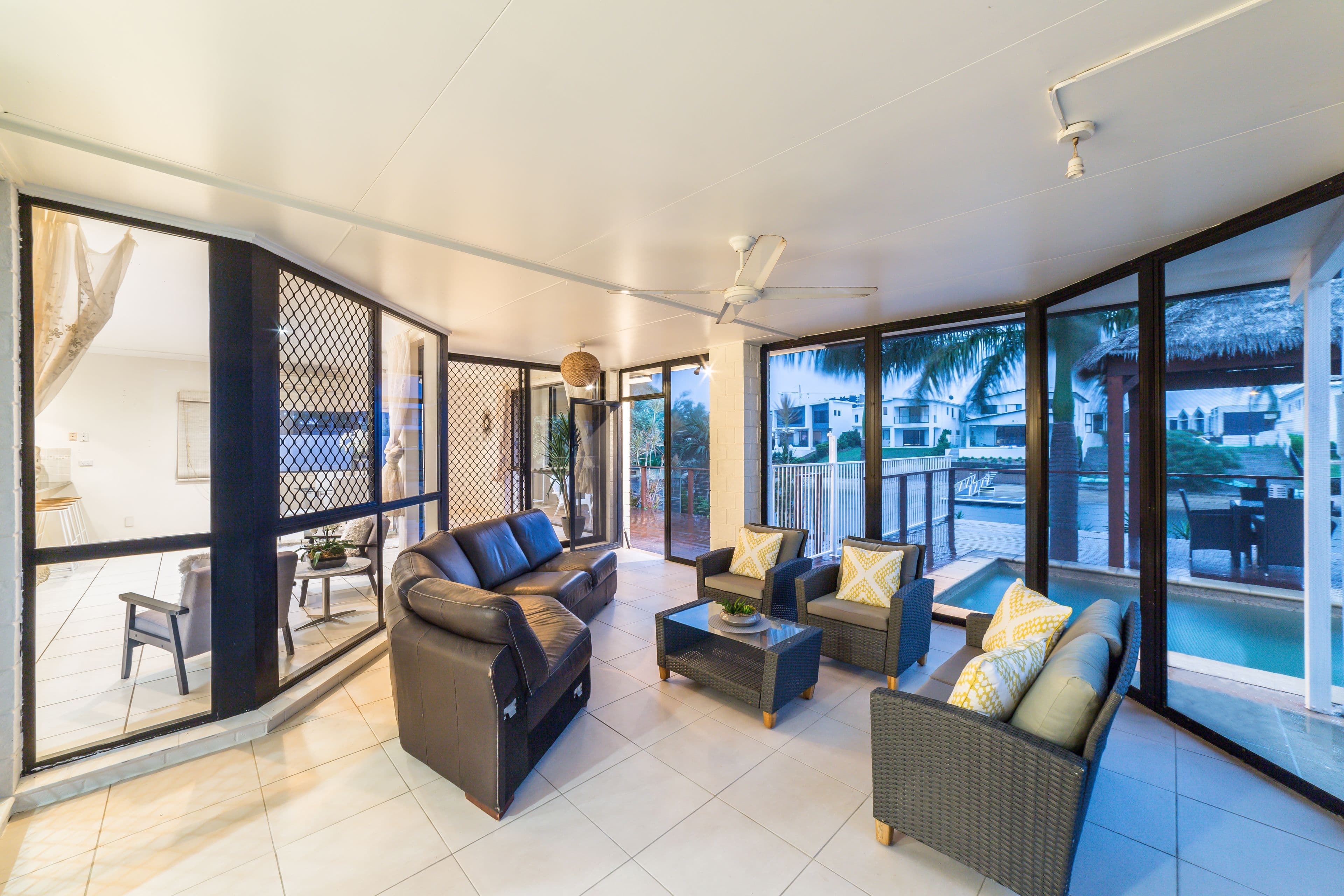 17 Cessnock Close, Mermaid Waters QLD 4218, Mermaid Waters - Thumbnail 8