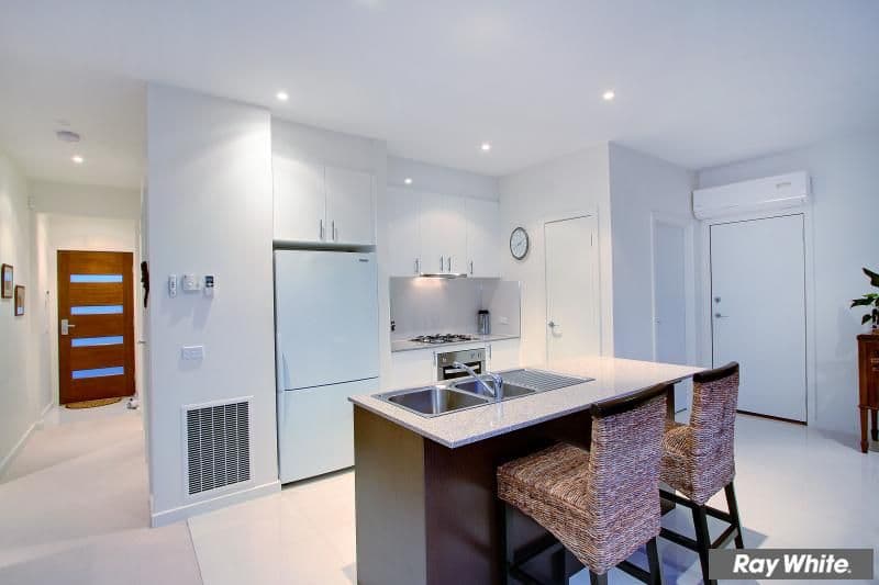 108 Tanti Avenue, MORNINGTON VIC 3931, Mornington - Thumbnail 5