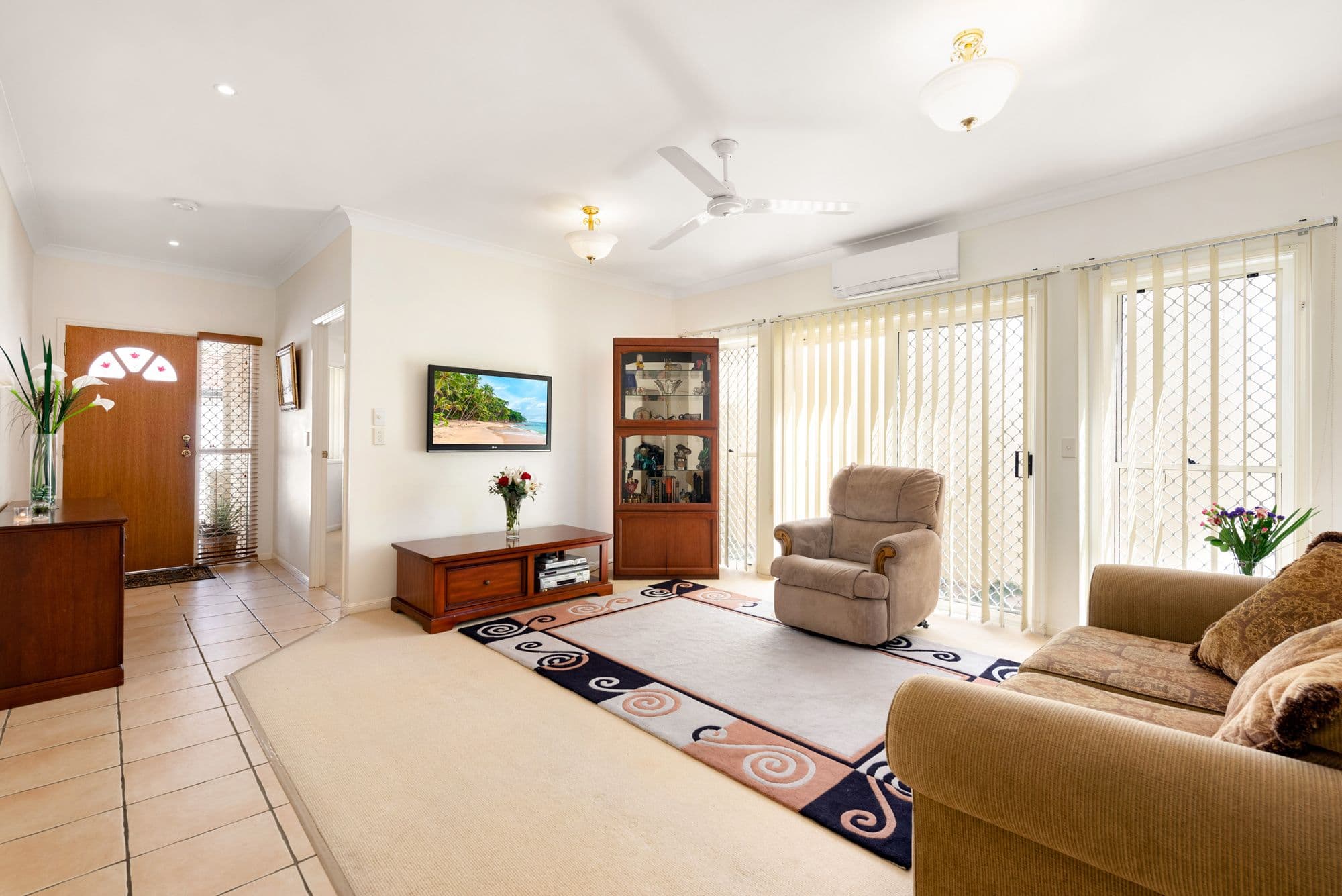 317 Pine Mountain Road, Mount Gravatt East QLD 4122, Mount Gravatt East - Thumbnail 2