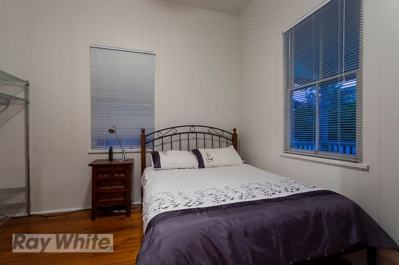 34 Ninth Avenue, Coorparoo QLD 4151, Coorparoo - Thumbnail 4