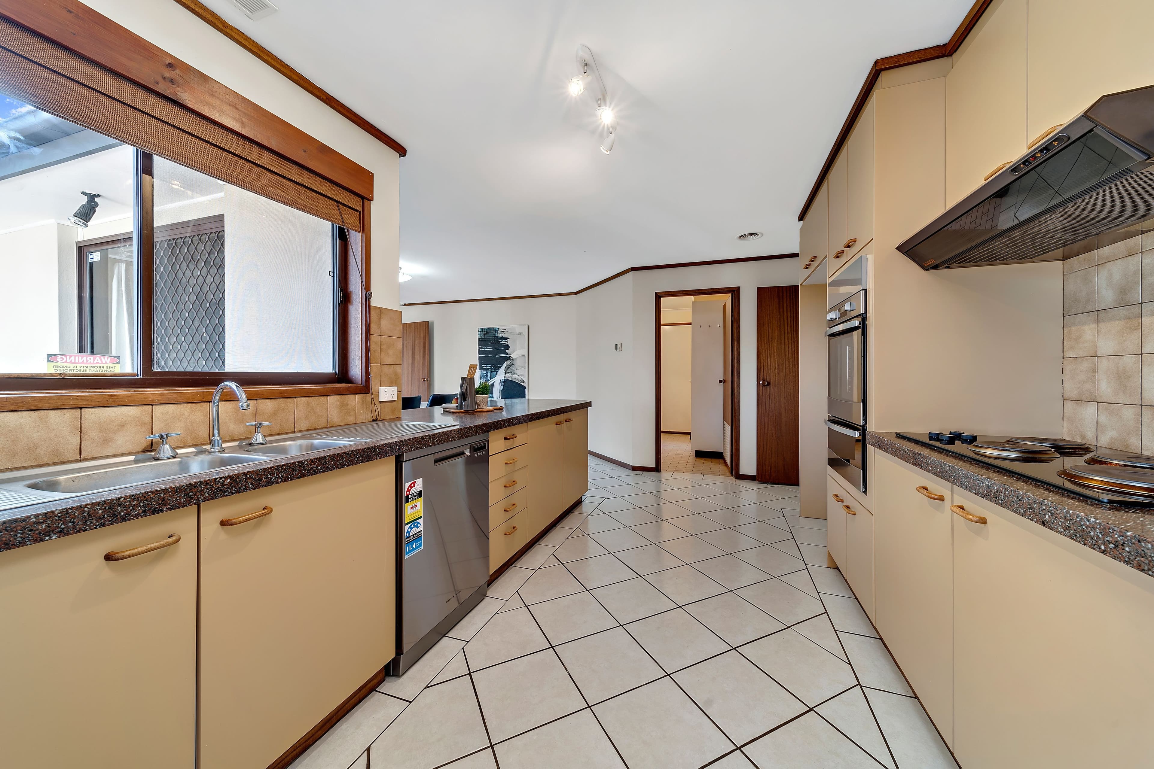 7 Crommelin Place, Chisholm ACT 2905, Chisholm - Thumbnail 5