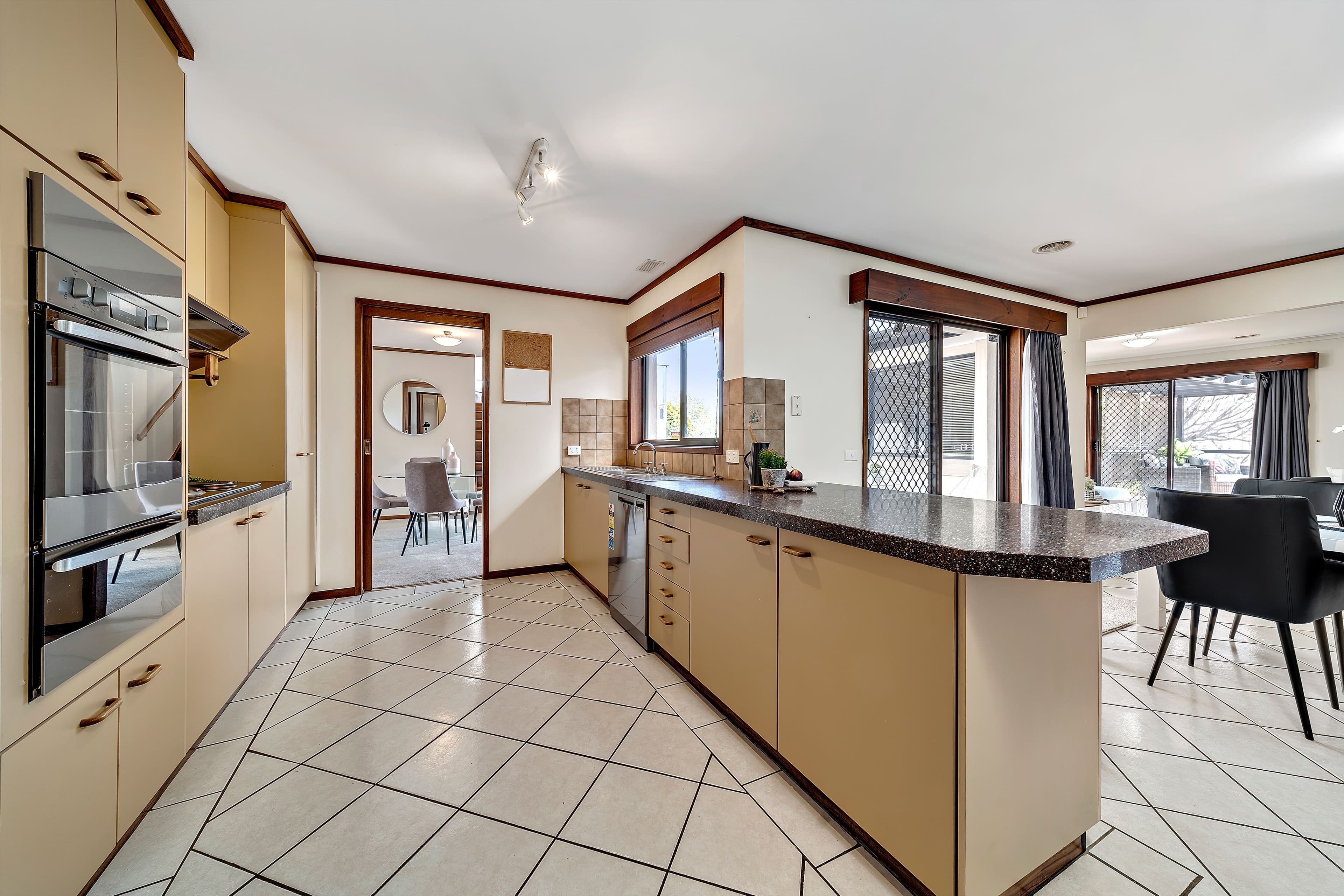7 Crommelin Place, Chisholm ACT 2905, Chisholm - Thumbnail 7