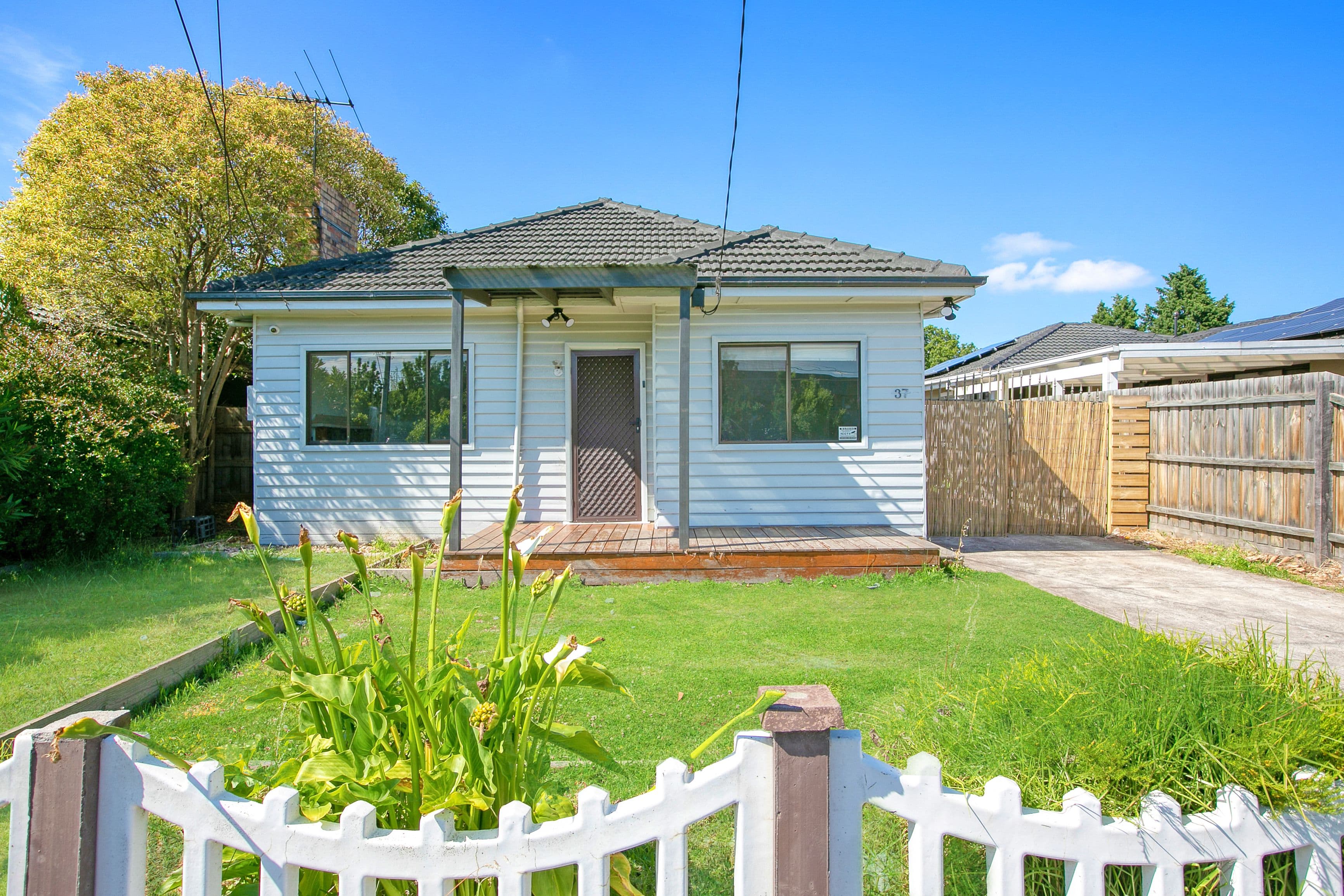 37 Keon Parade, Reservoir VIC 3073, Reservoir - Thumbnail 2