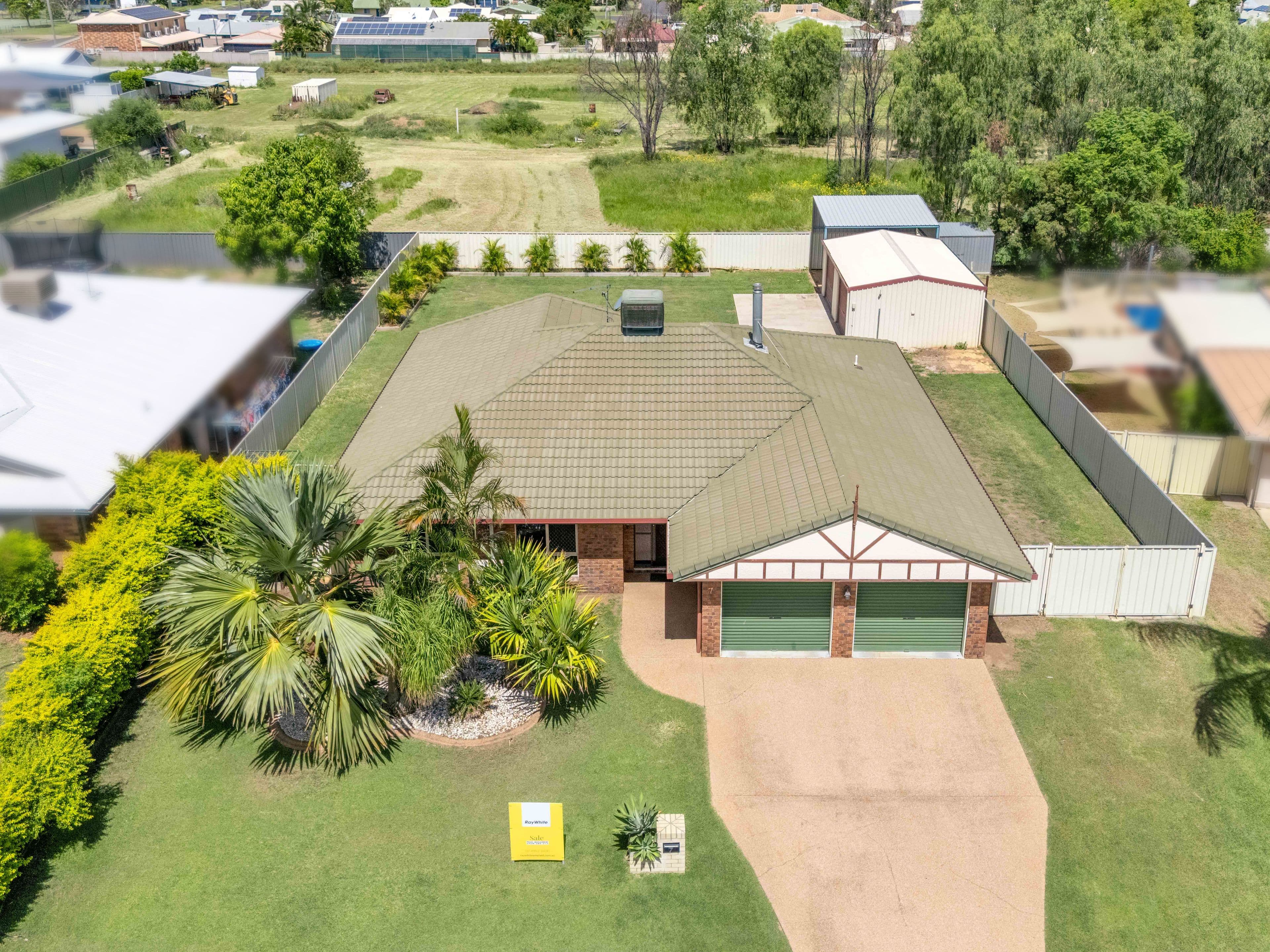 7 Kookaburra Court, Emerald QLD 4720, Emerald - Image 1