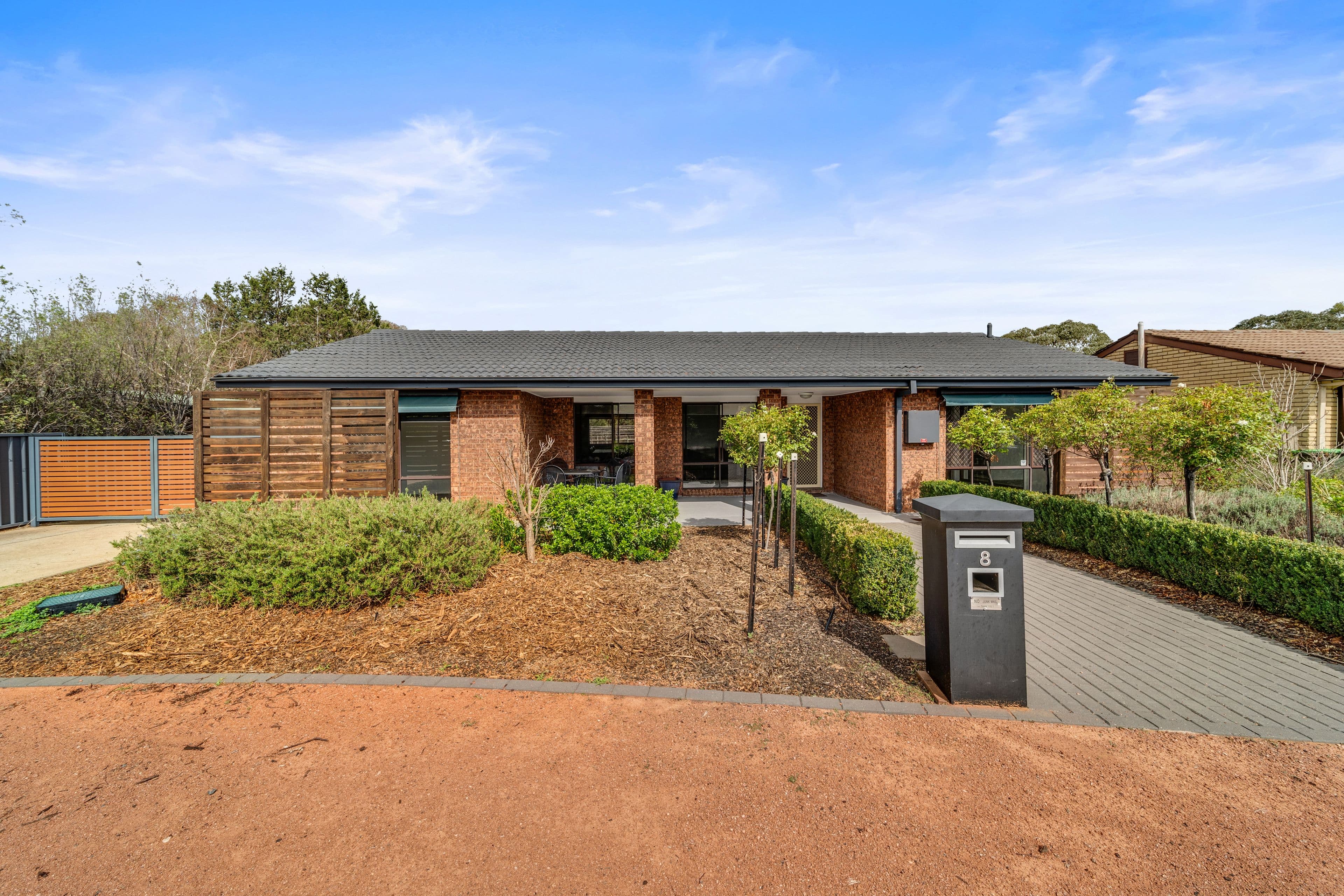 8 Wolff Crescent, Latham ACT 2615, Latham - Thumbnail 2