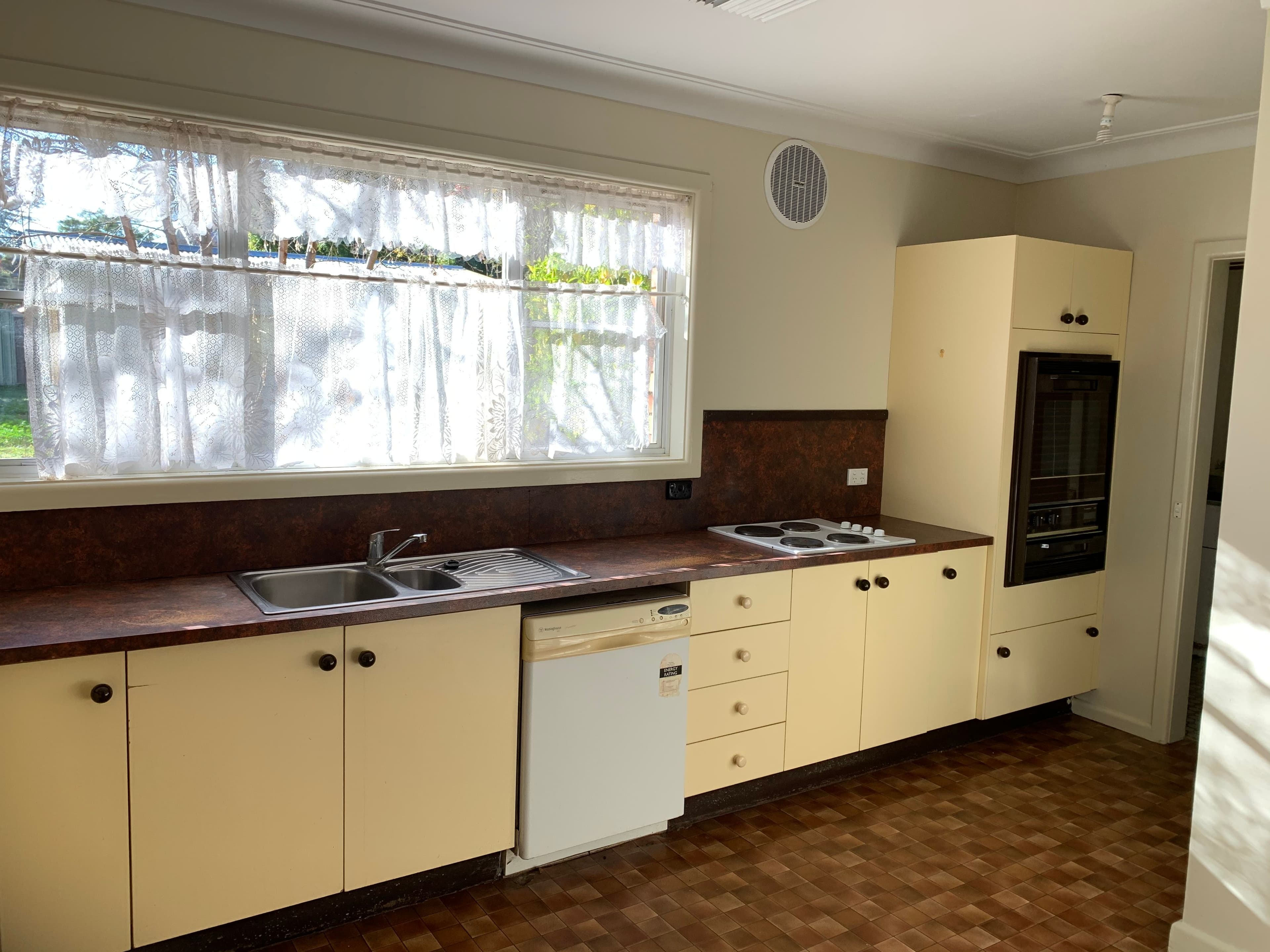 12 Coral Crescent, Dubbo NSW 2830, Dubbo - Thumbnail 3