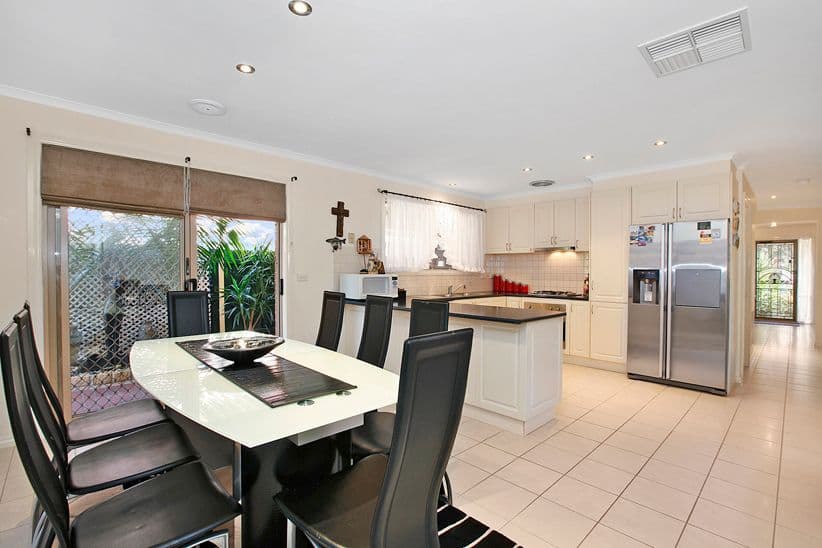 76 Twin River Drive, SOUTH MORANG VIC 3752, South Morang - Thumbnail 4
