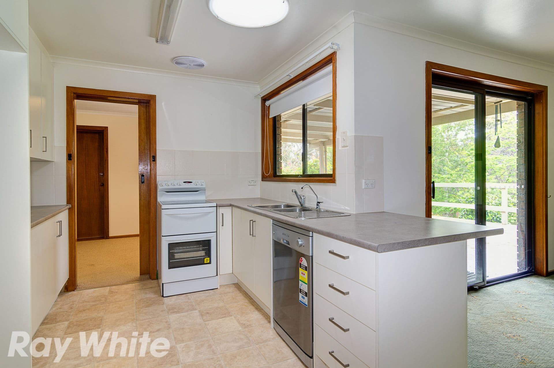 31 Turners Avenue, Hawthorndene SA 5051, Hawthorndene - Thumbnail 4