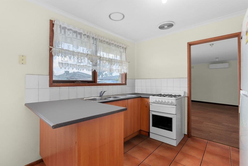 100 Duncans Road, Werribee VIC 3030, Werribee - Thumbnail 5