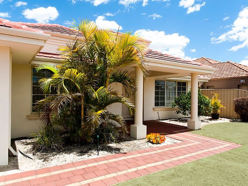 15 Burnside Terrace, CANNING VALE WA 6155, Canning Vale - Thumbnail 2