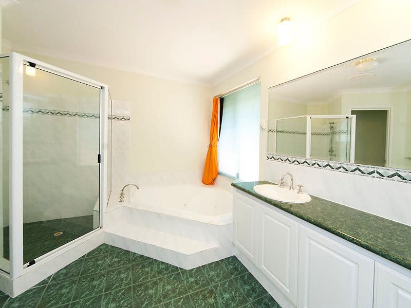 15 Burnside Terrace, CANNING VALE WA 6155, Canning Vale - Thumbnail 5
