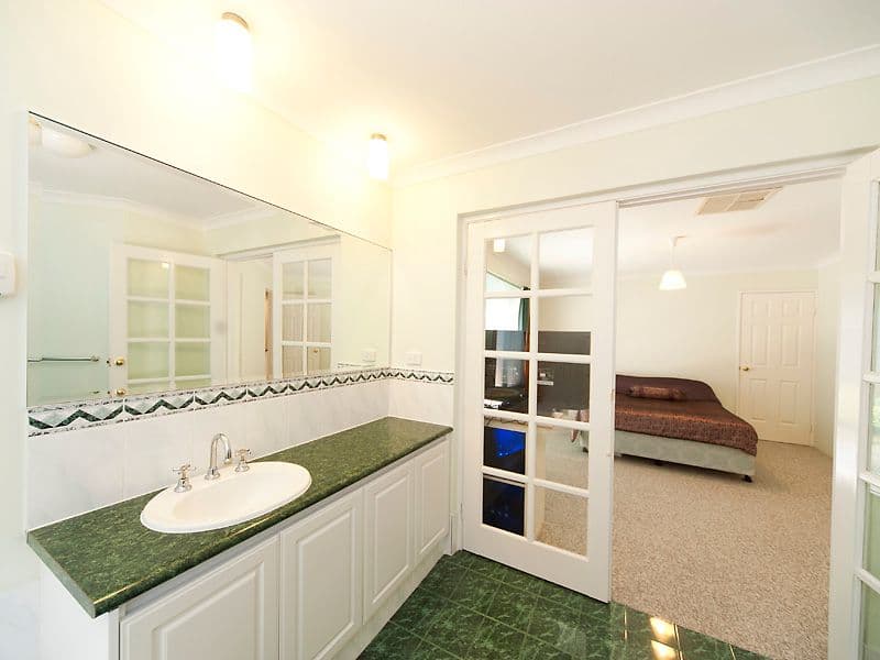 15 Burnside Terrace, CANNING VALE WA 6155, Canning Vale - Thumbnail 6