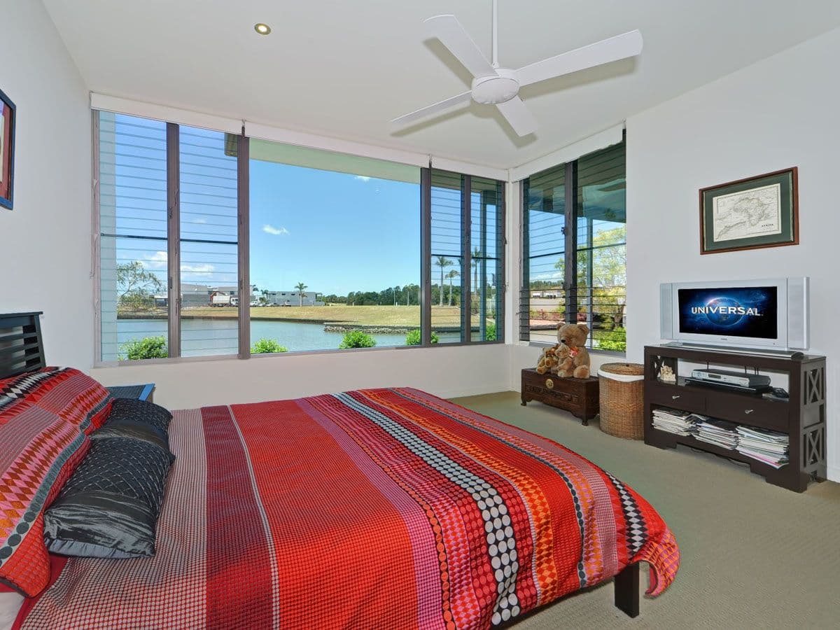 7527 Springfield Drive, Hope Island QLD 4212, Hope Island - Thumbnail 7