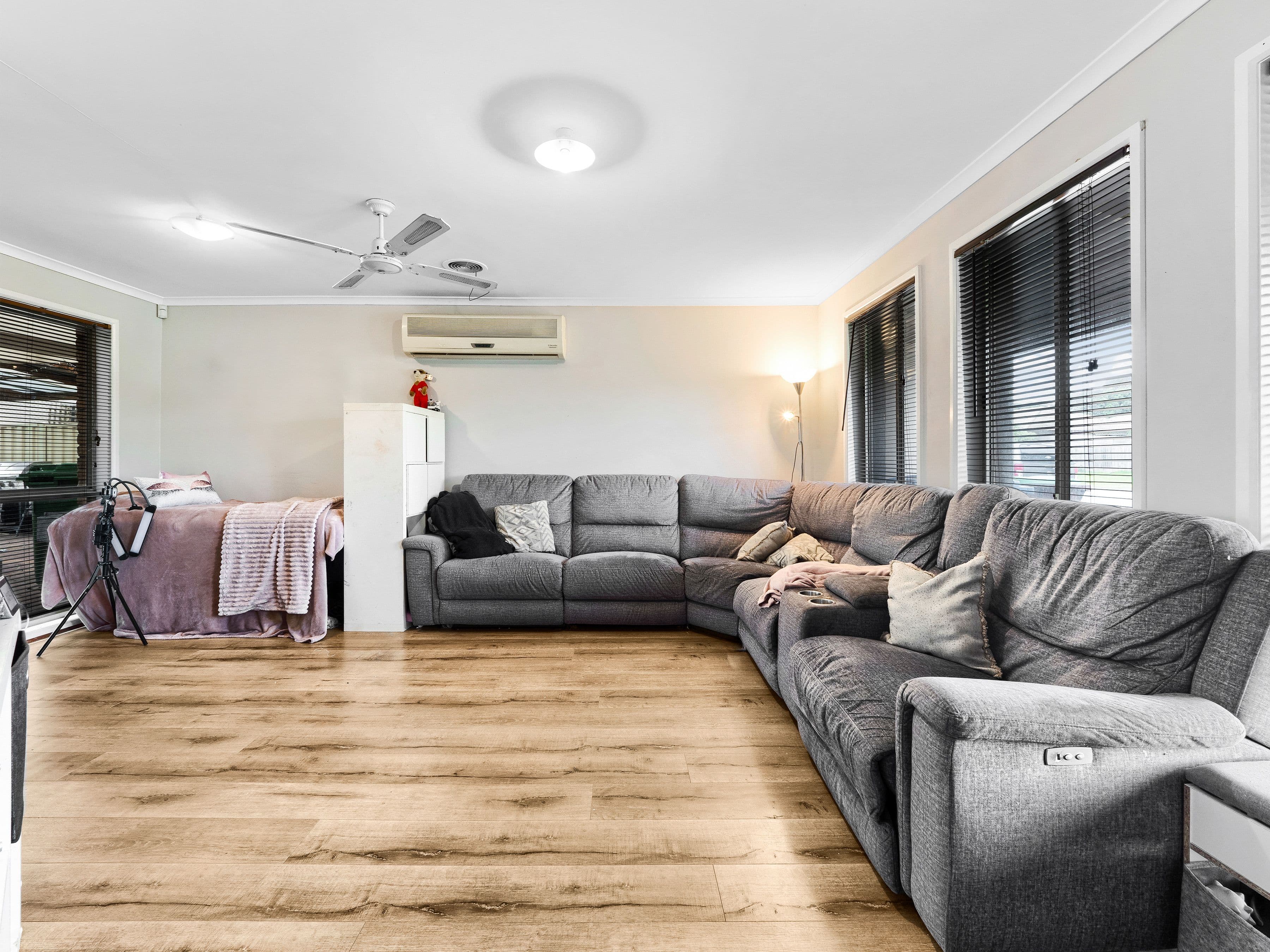 23 Marnie Drive, Cranbourne West VIC 3977, Cranbourne West - Thumbnail 8