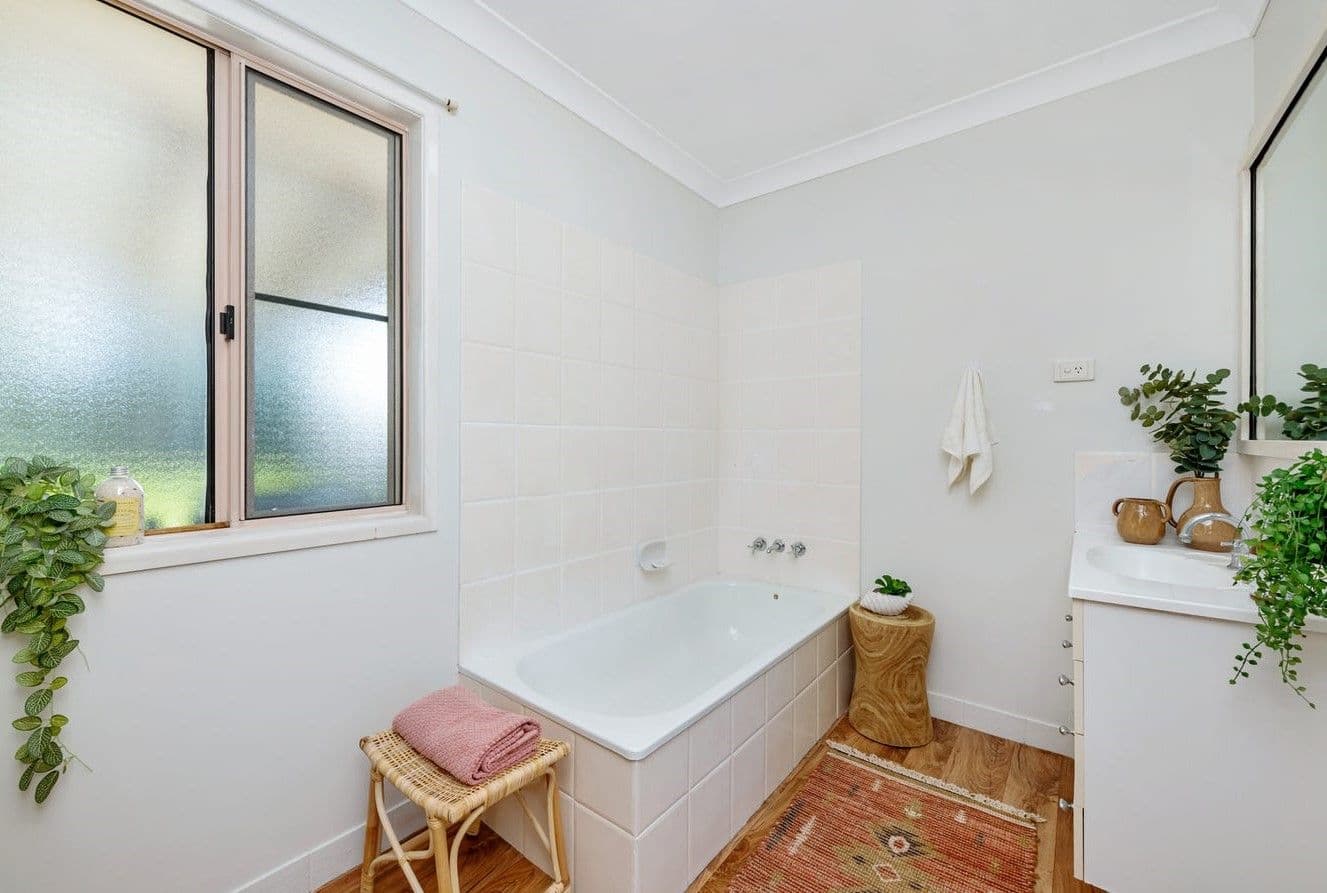 12 Barnaby Court, Burdell QLD 4818, Burdell - Thumbnail 7