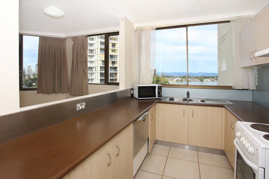 17 ' Florida' 2916 Gold Coast Highway, Surfers Paradise QLD 4217, Surfers Paradise - Thumbnail 5