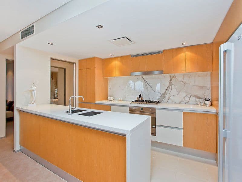 2 The Esplande, BURLEIGH HEADS QLD 4220, Burleigh Heads - Thumbnail 4
