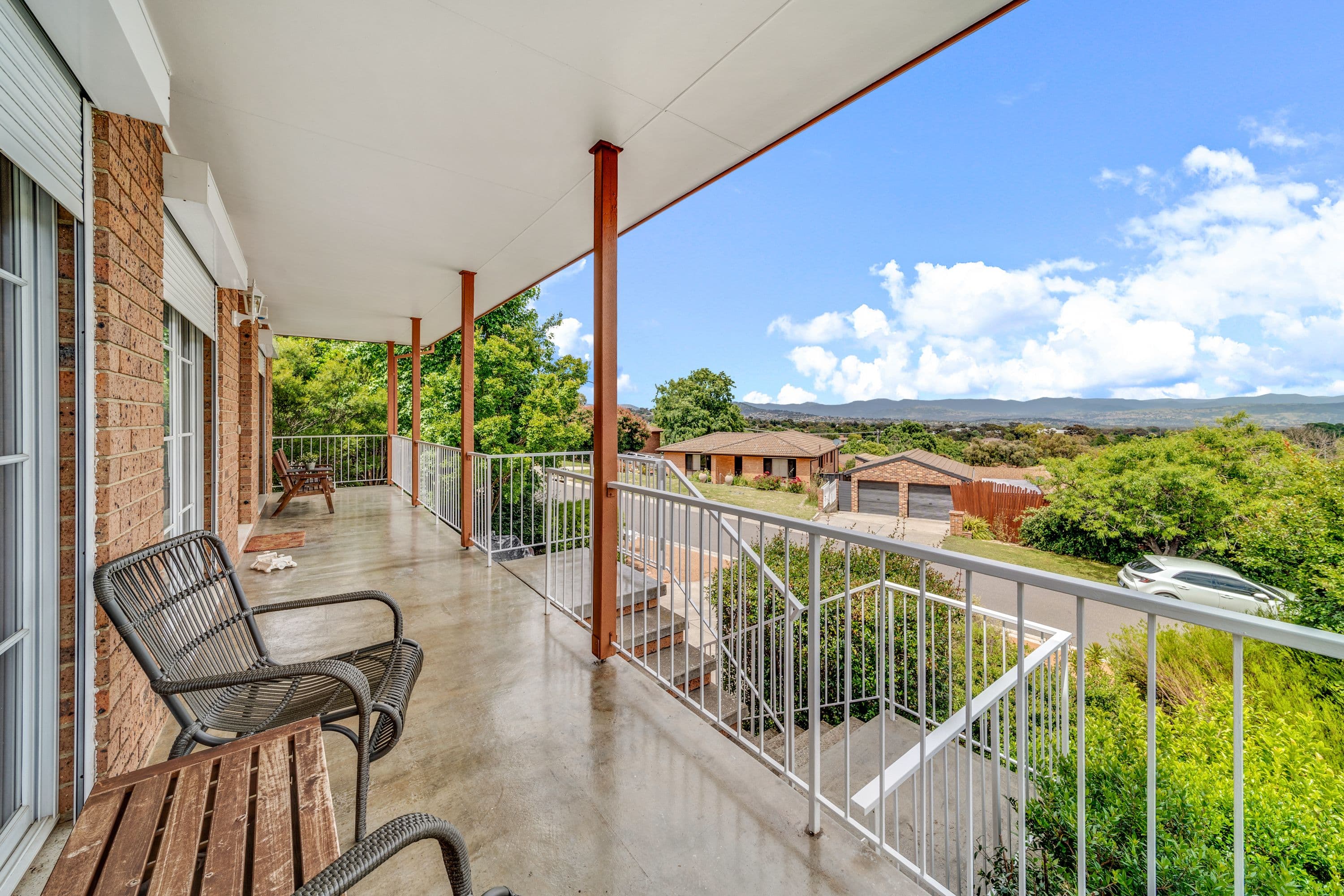 35 Willoughby Crescent, Gilmore ACT 2905, Gilmore - Thumbnail 3