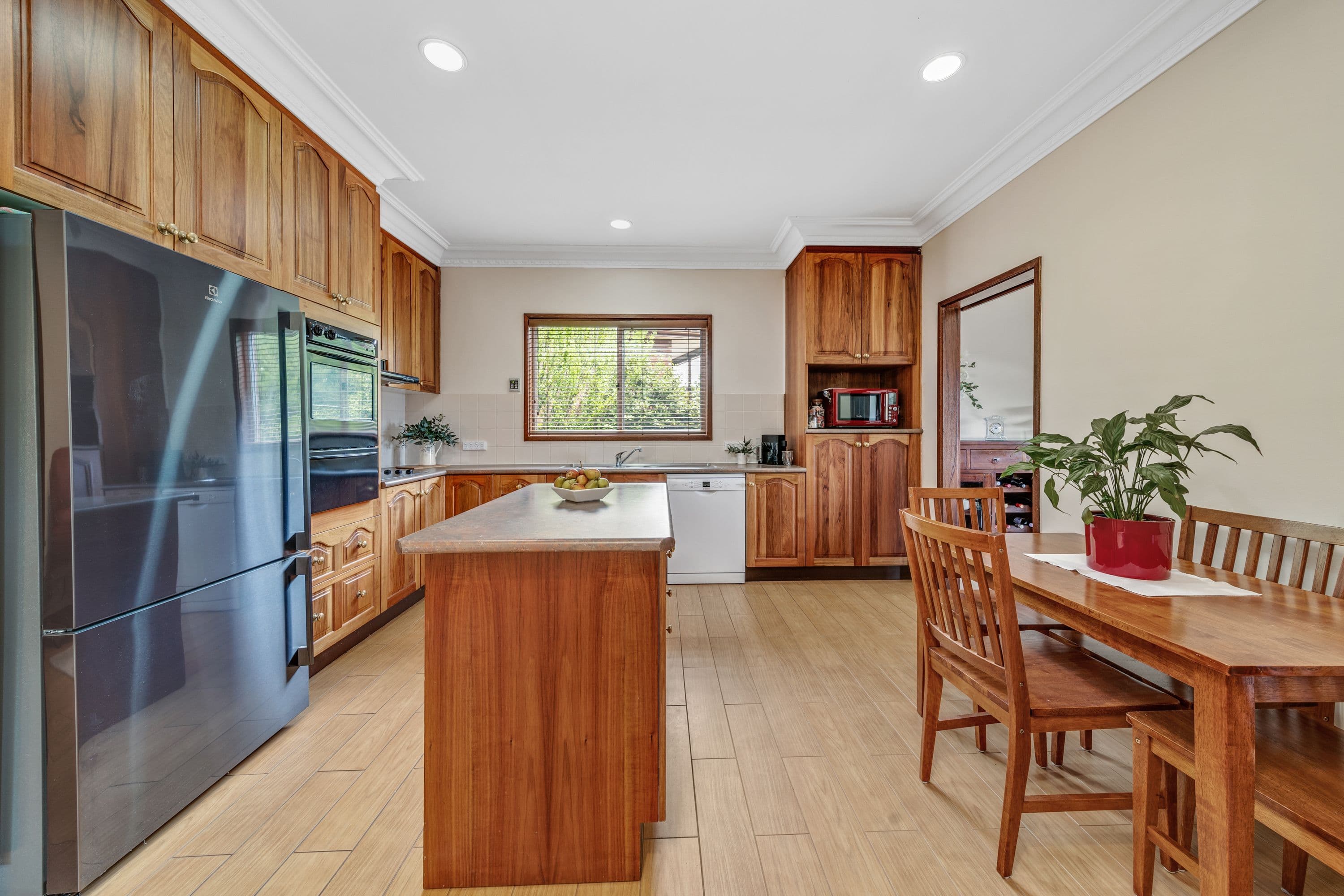 35 Willoughby Crescent, Gilmore ACT 2905, Gilmore - Thumbnail 5