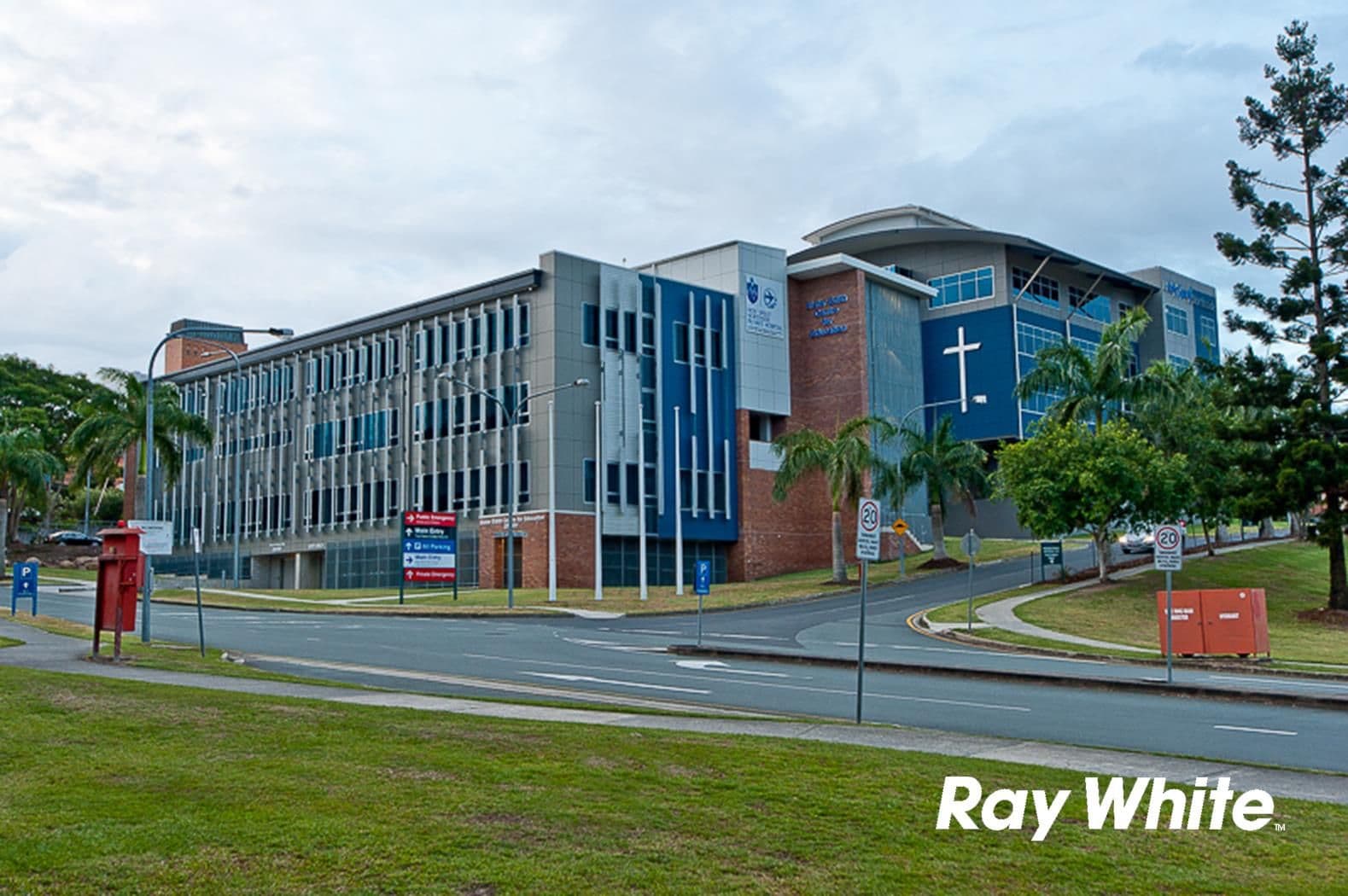 46 Henry Street, Chermside QLD 4032, Chermside - Thumbnail 4