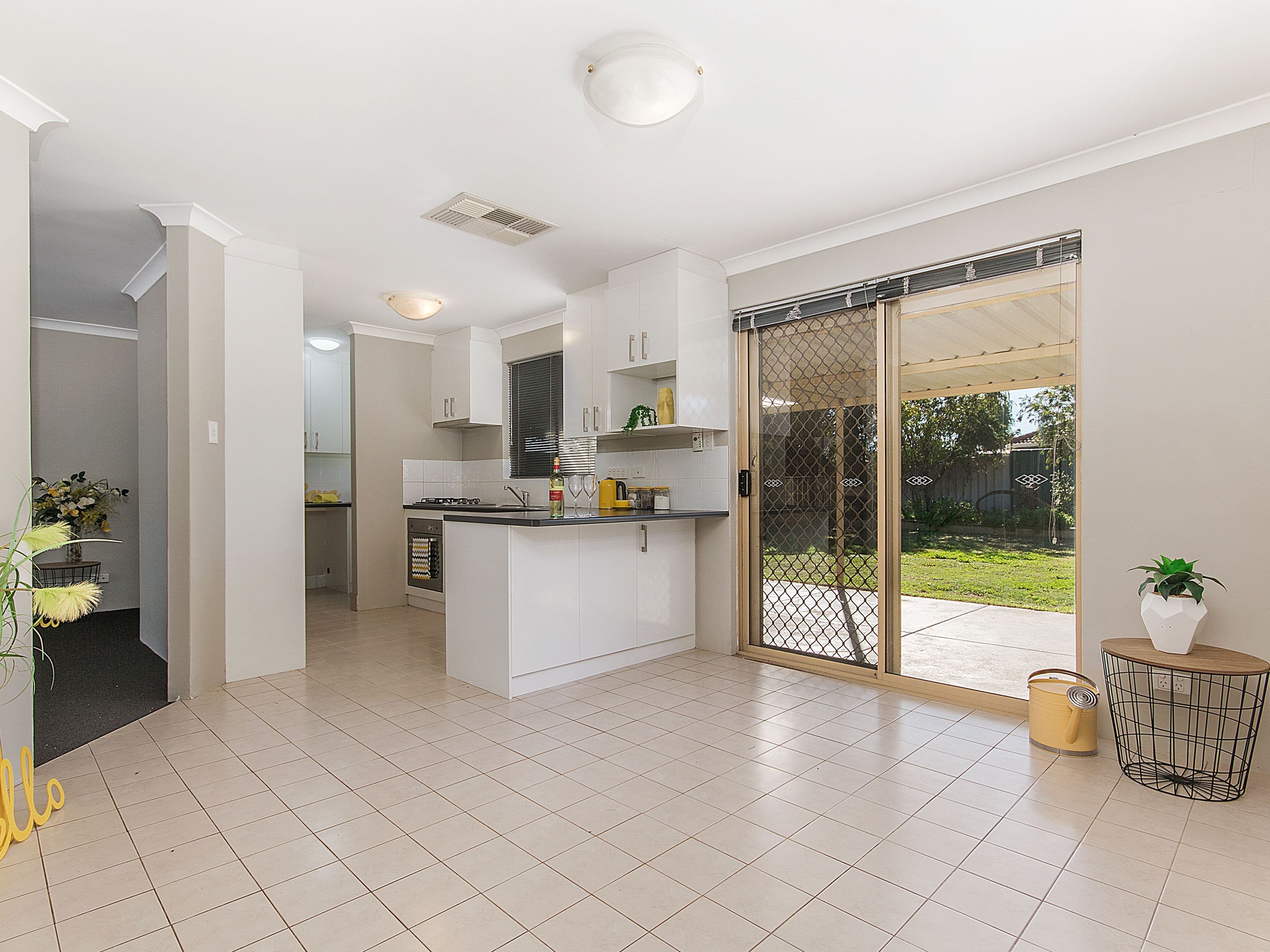 48 Gascoyne Way, Cooloongup WA 6168, Cooloongup - Thumbnail 3