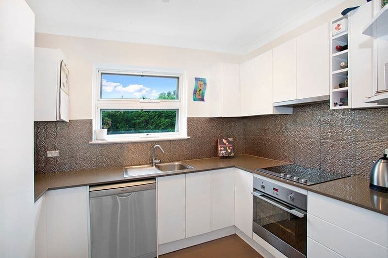25 Tor Road, Dee Why NSW 2099, Dee Why - Thumbnail 2