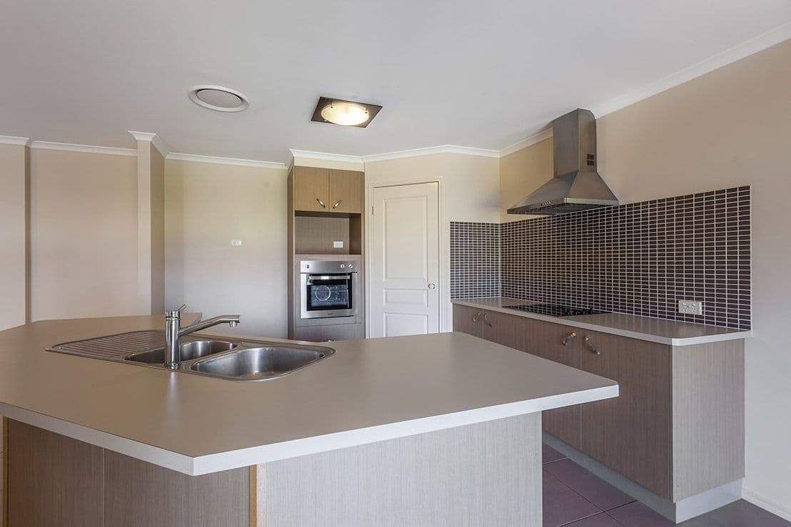 348 Mackenzie Street, Rangeville QLD 4350, Rangeville - Thumbnail 5
