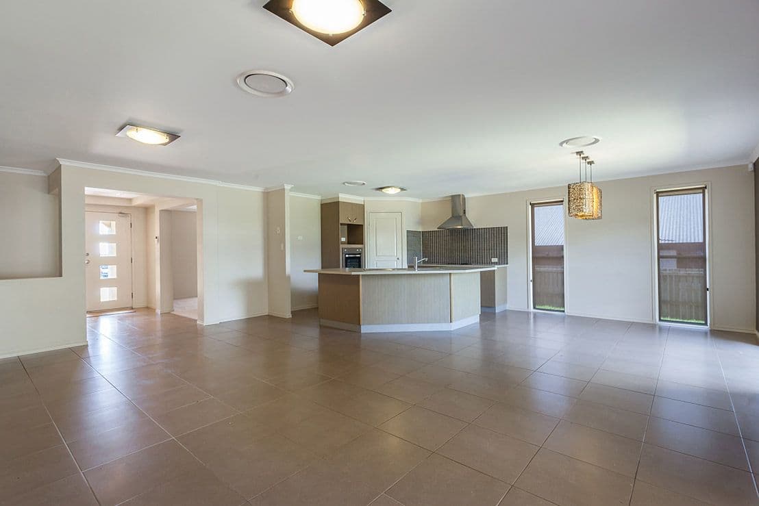 348 Mackenzie Street, Rangeville QLD 4350, Rangeville - Thumbnail 7